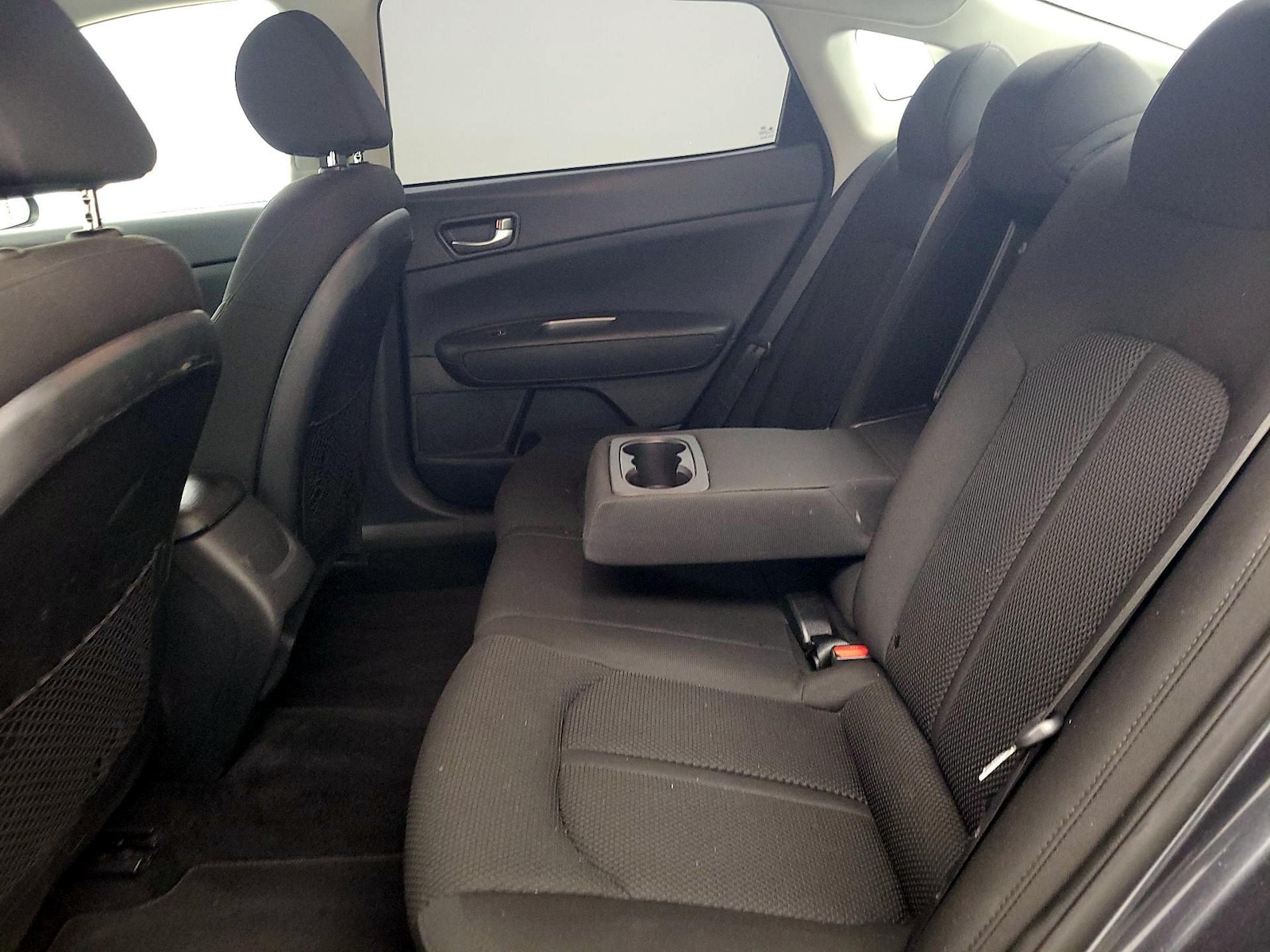 2020 Kia Optima LX - Photo 18