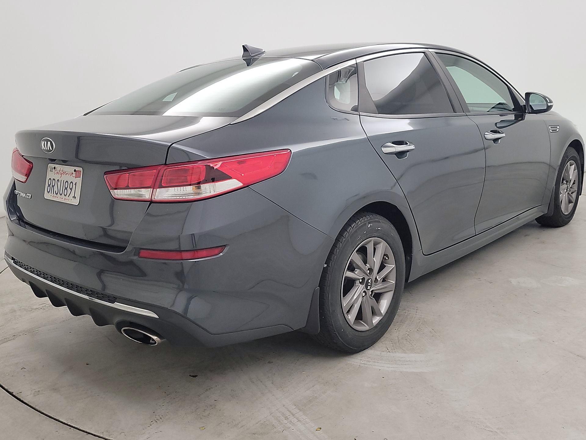 Thumbnail: 2020 Kia Optima - 5