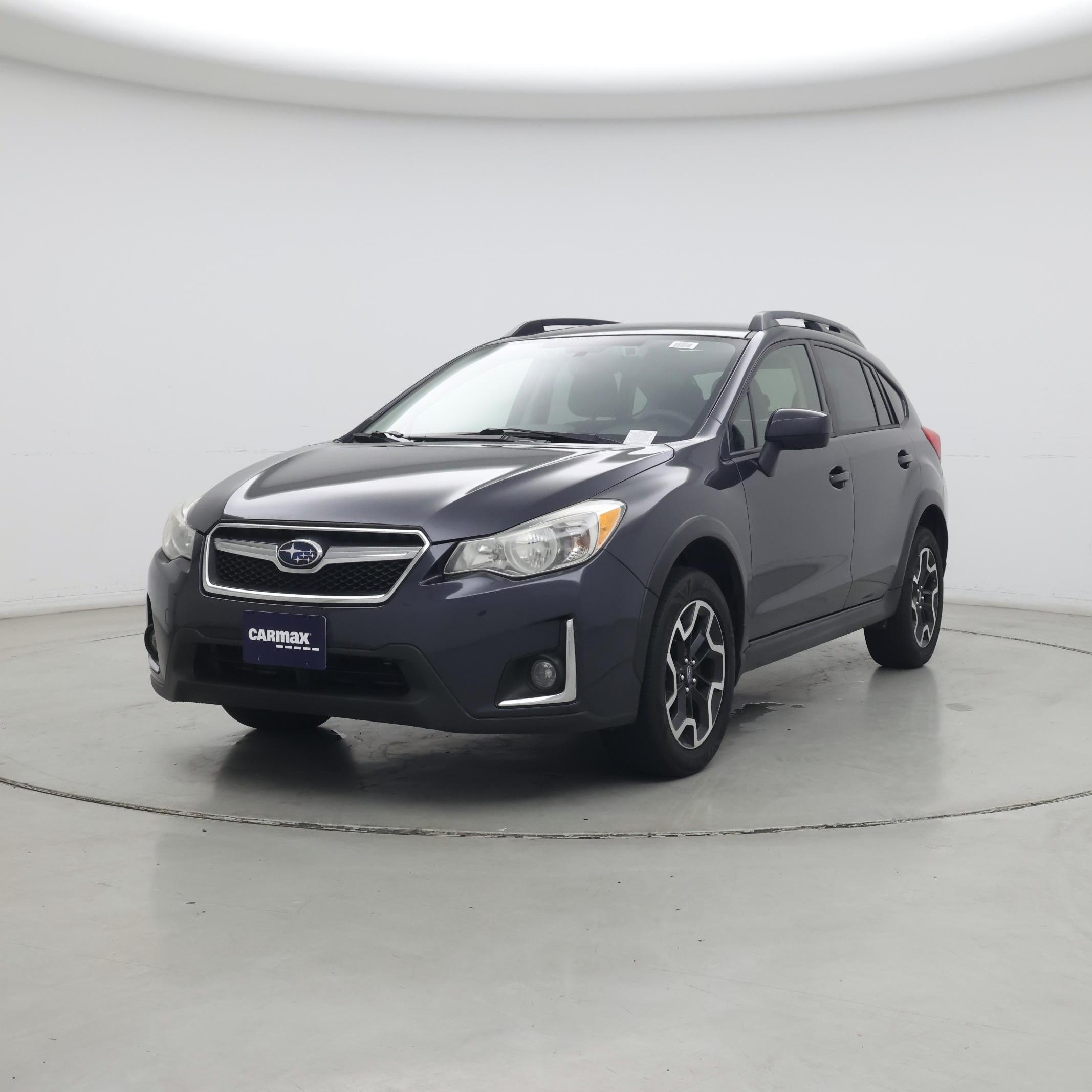 Thumbnail: 2017 Subaru Crosstrek - 4