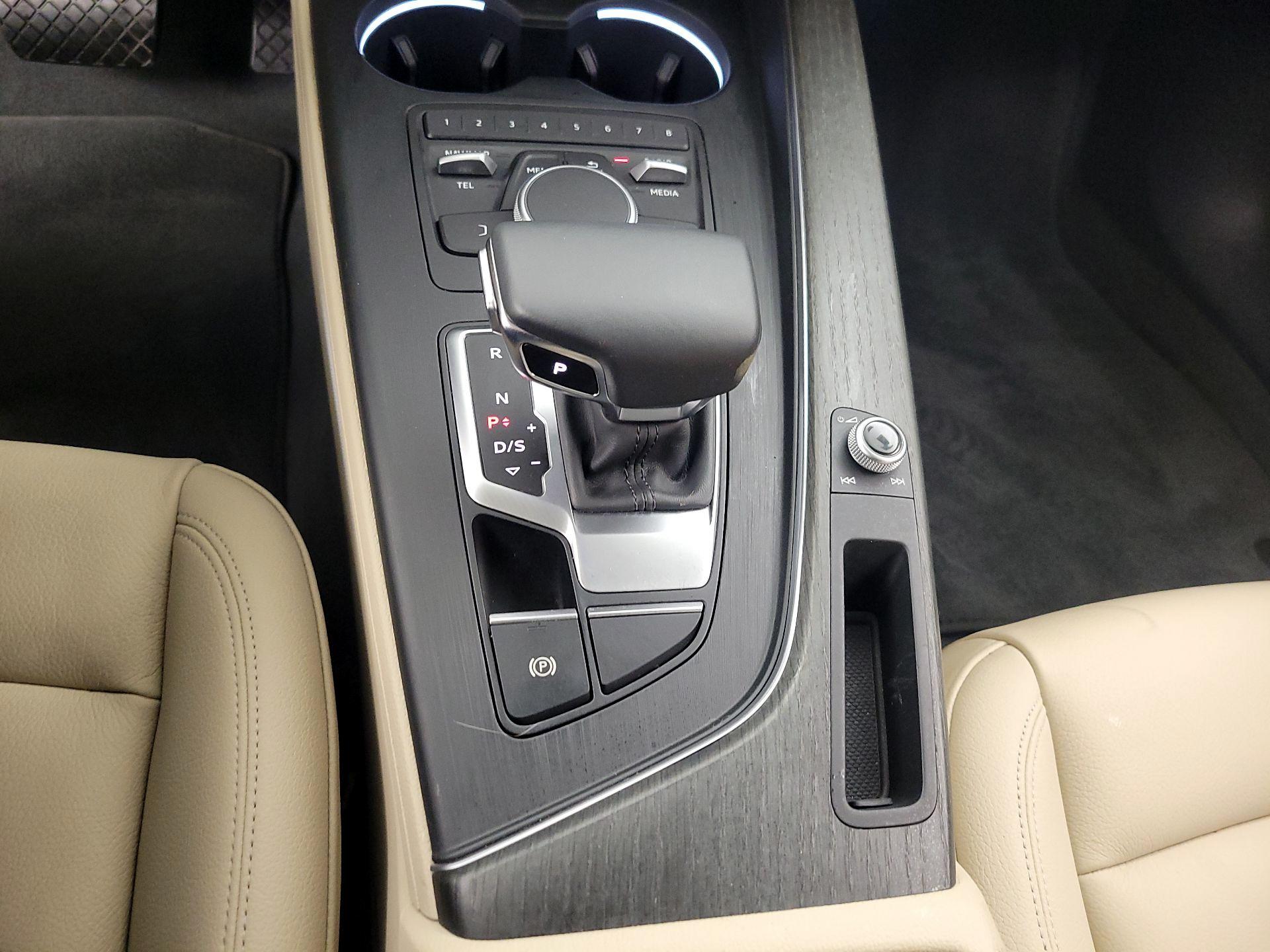 Thumbnail: 2019 Audi A4 - 15