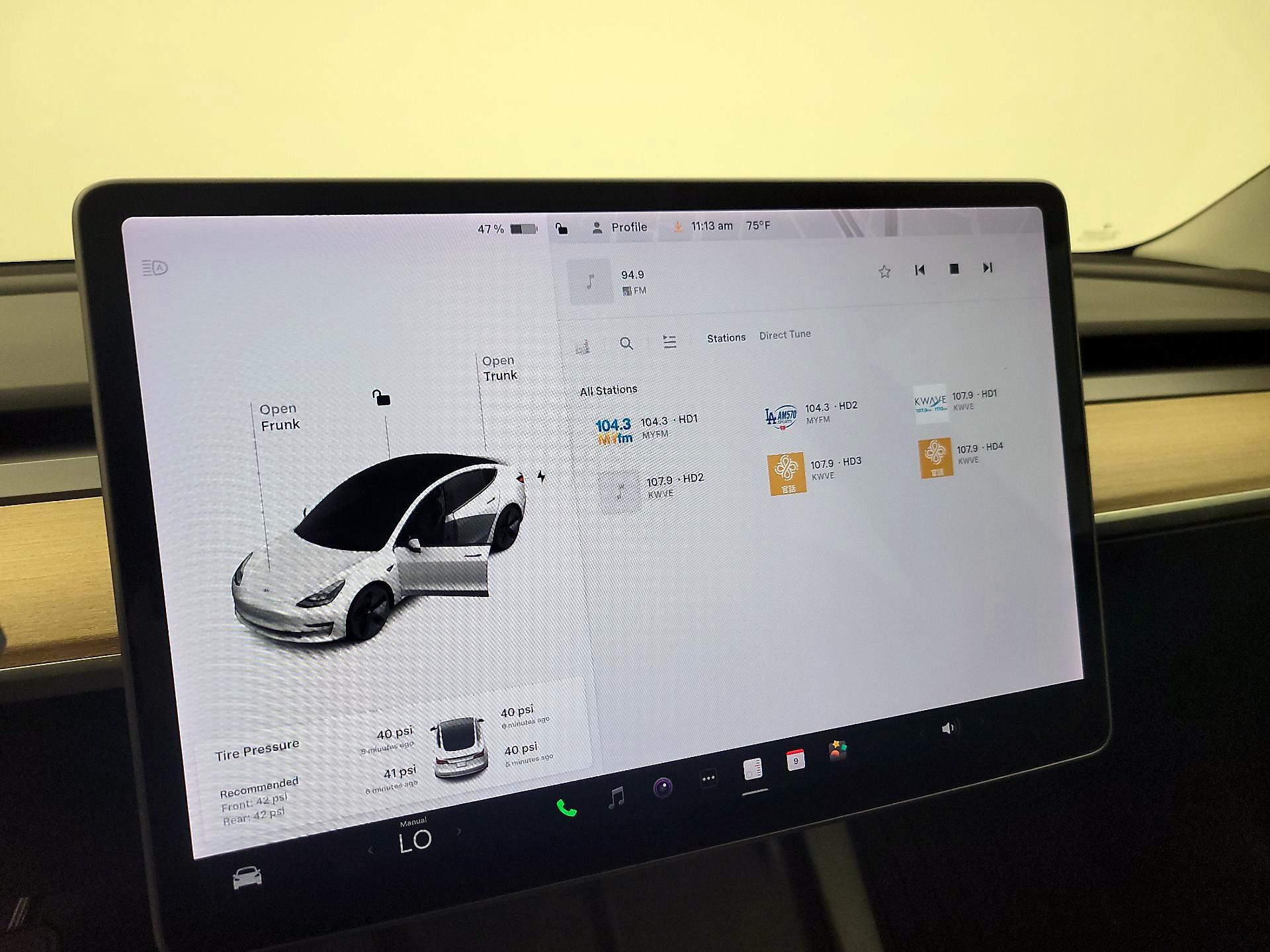 Thumbnail: 2021 Tesla Model 3 - 15