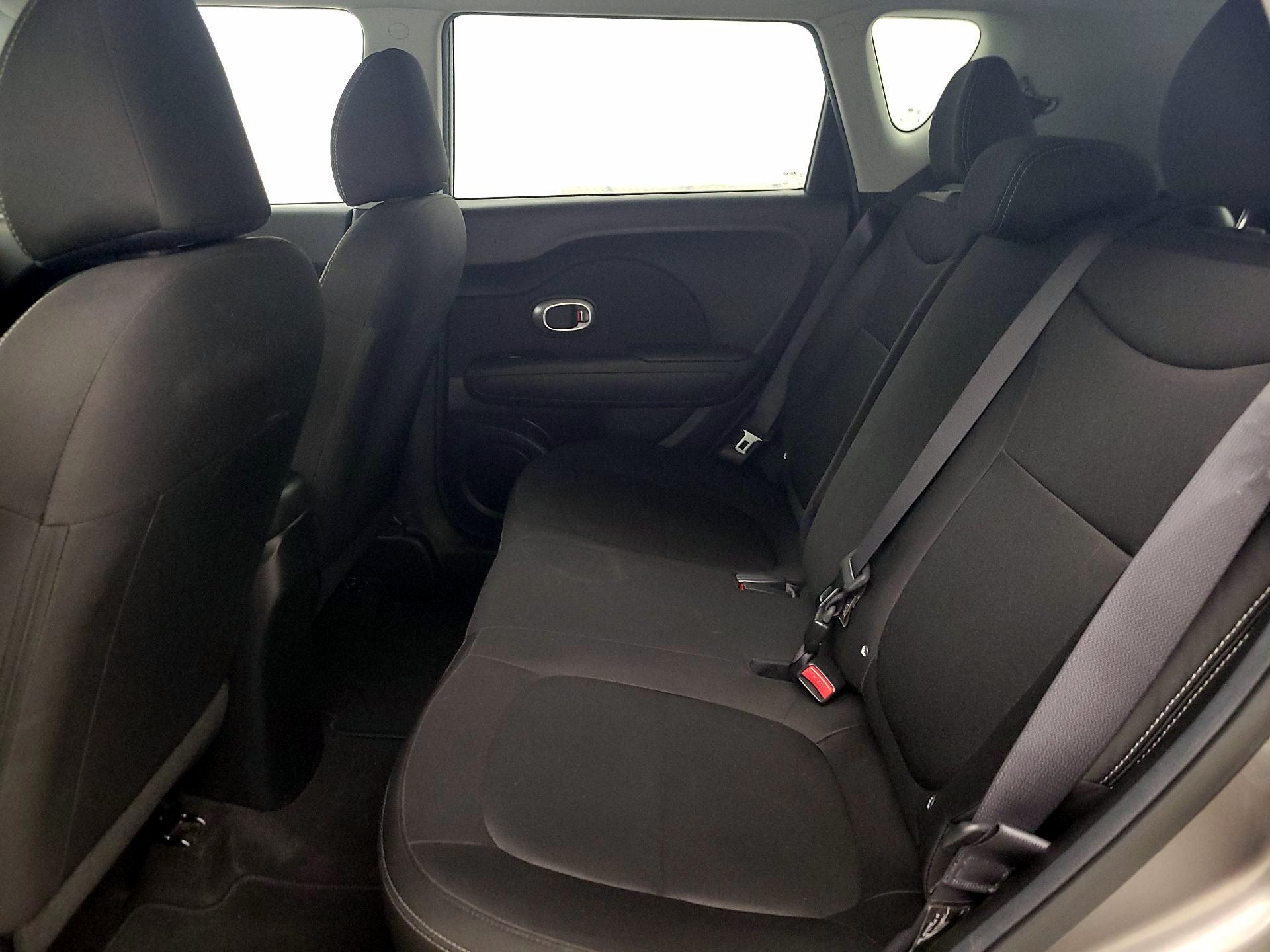 Thumbnail: 2017 Kia Soul - 18