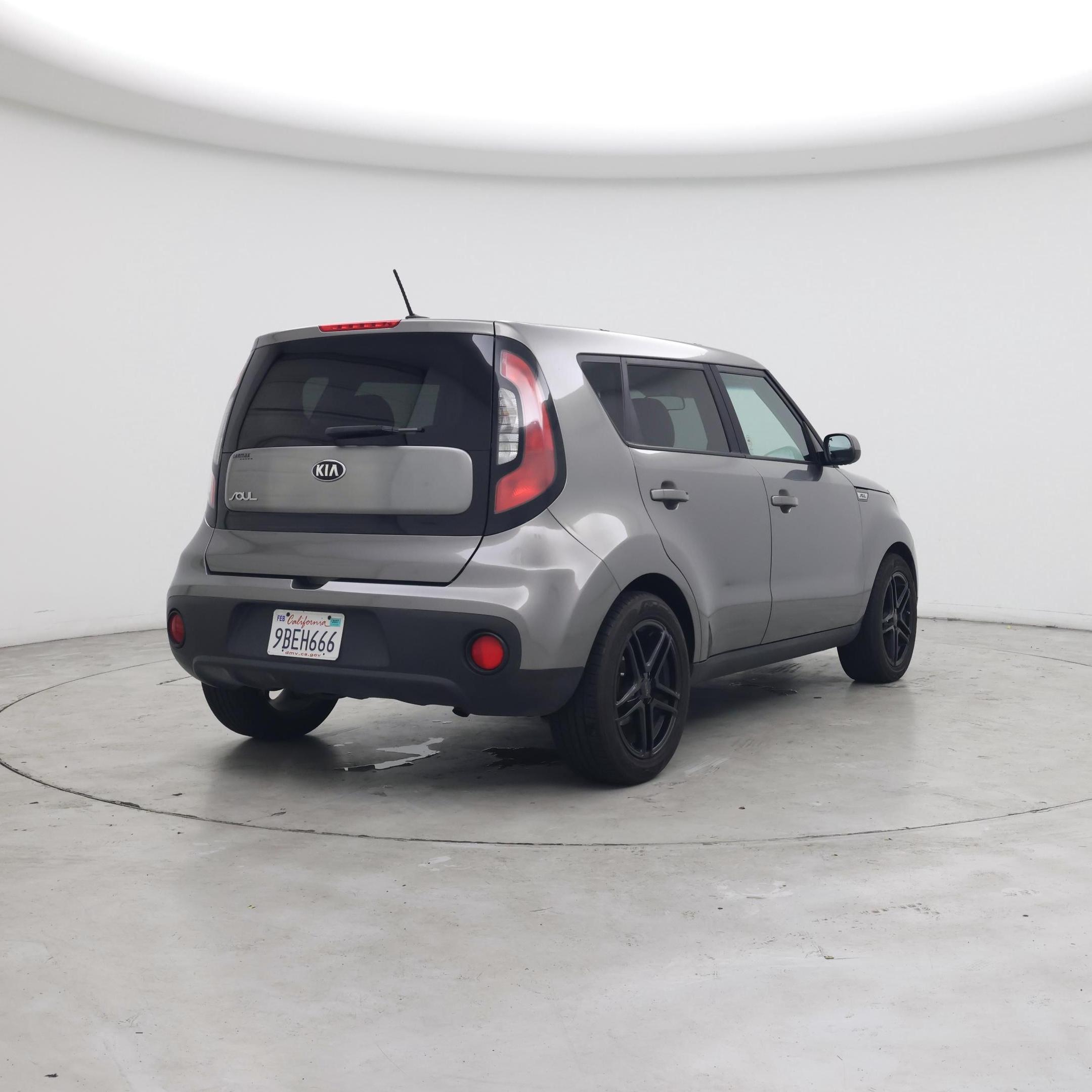 Thumbnail: 2017 Kia Soul - 8