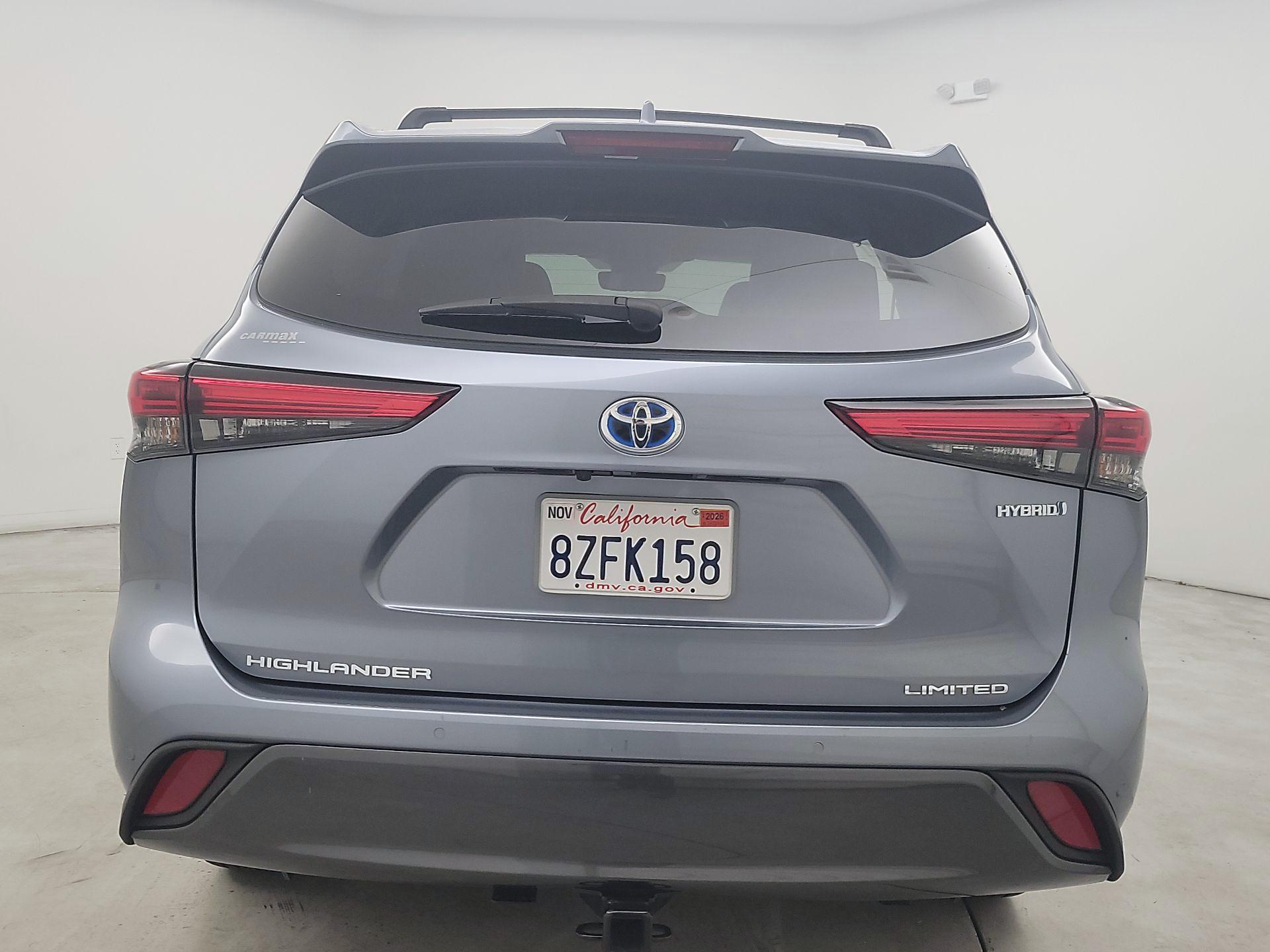 Thumbnail: 2022 Toyota Highlander - 6