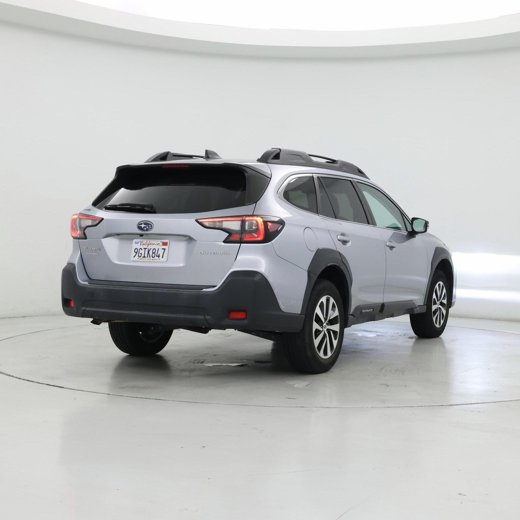 Thumbnail: 2023 Subaru Outback - 8