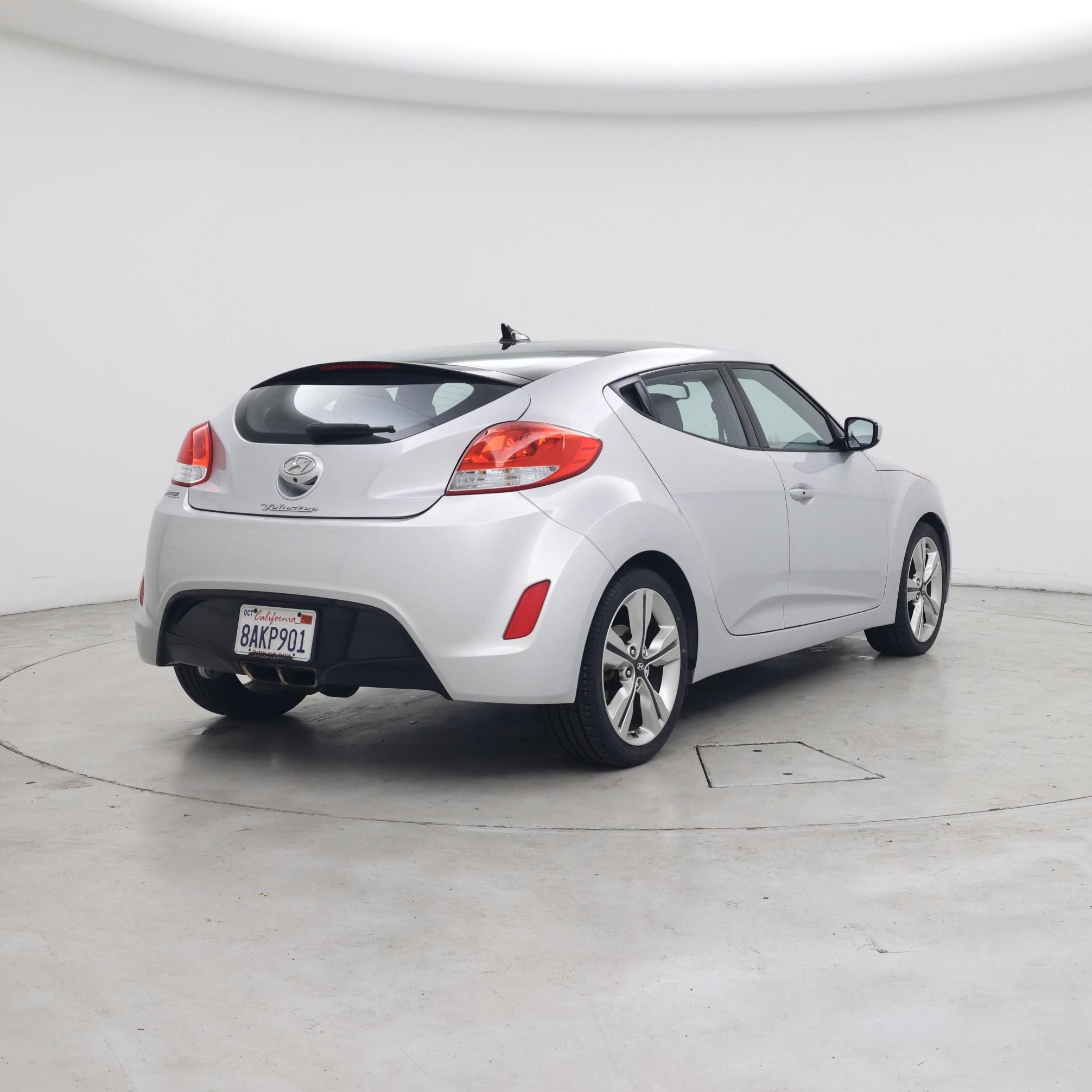 Thumbnail: 2017 Hyundai Veloster - 8