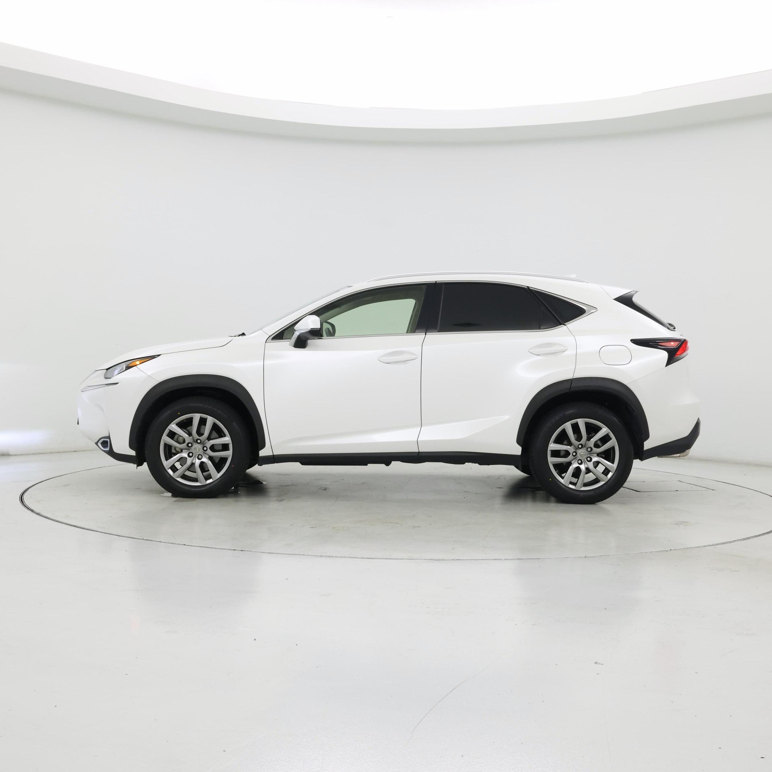 Thumbnail: 2016 Lexus NX - 3