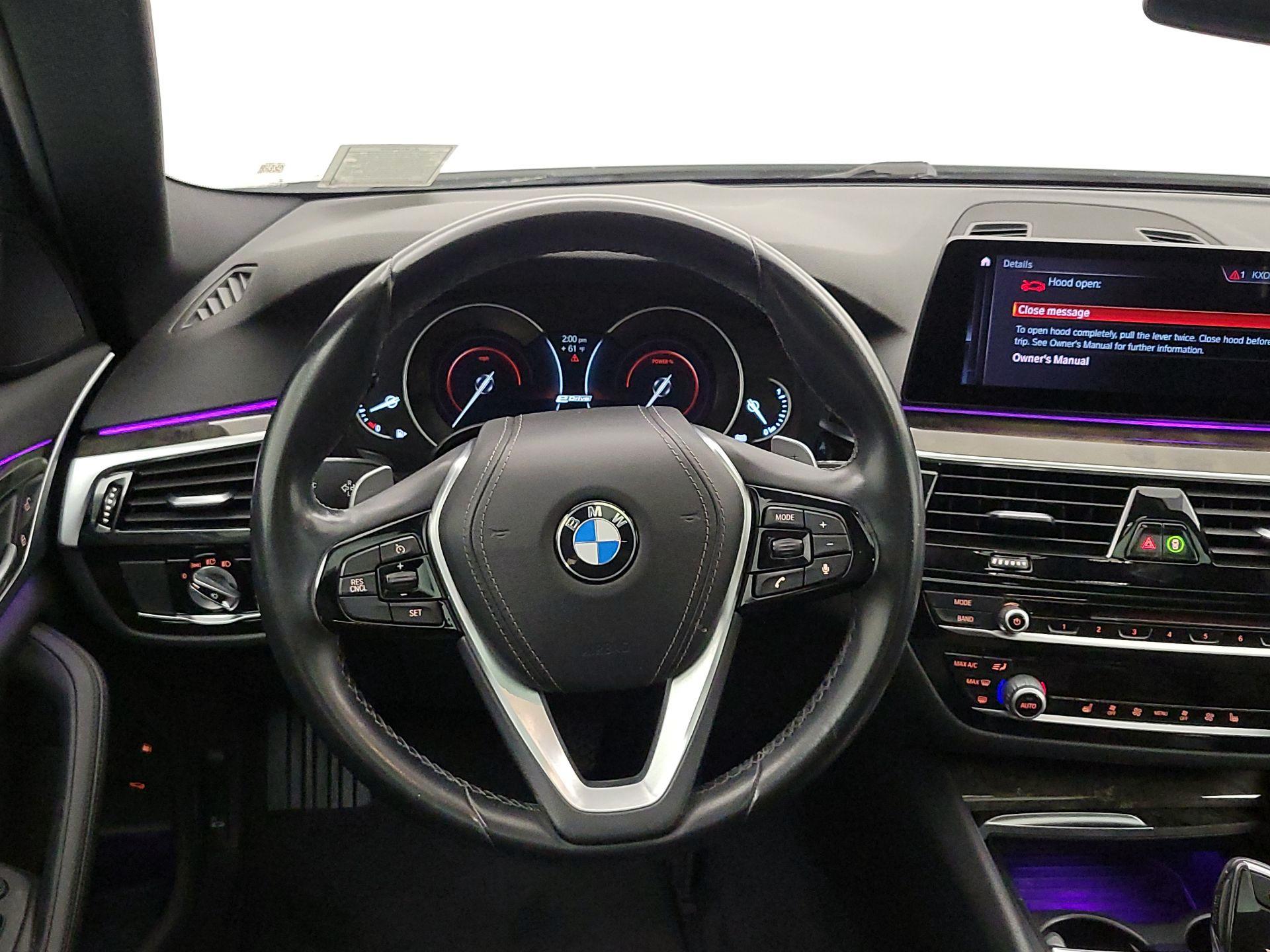 Thumbnail: 2019 BMW 5 Series - 10