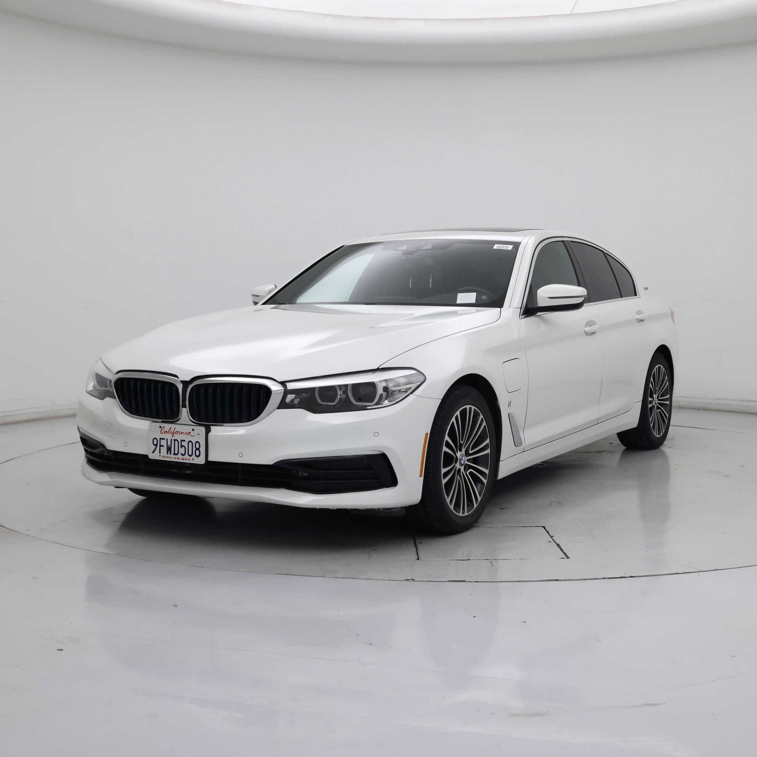 Thumbnail: 2019 BMW 5 Series - 4