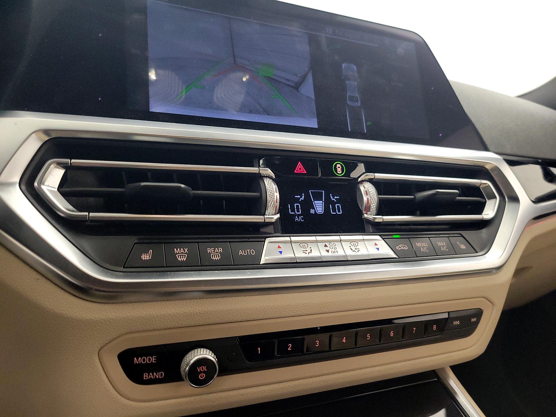Thumbnail: 2019 BMW 3 Series - 14