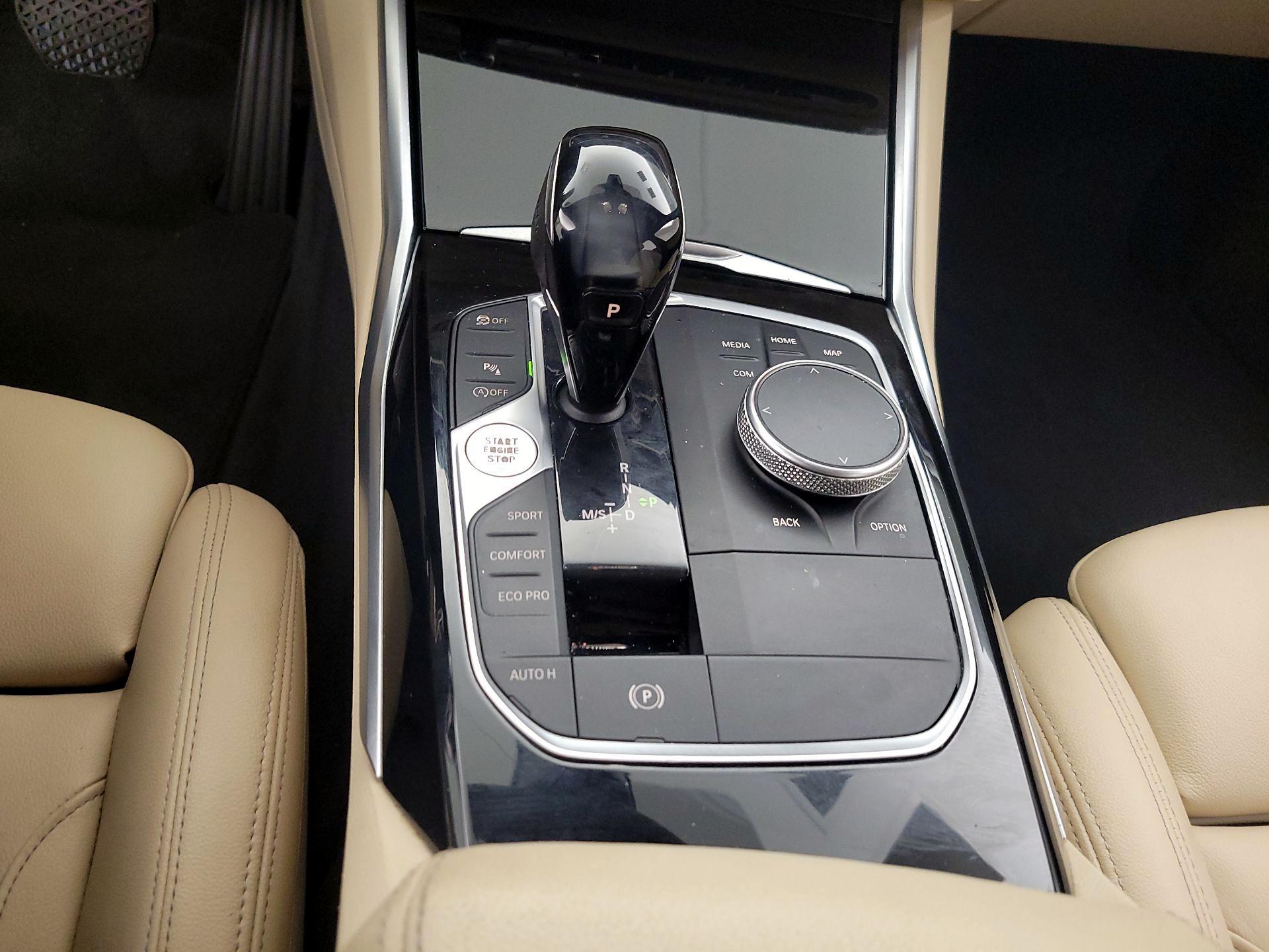 Thumbnail: 2019 BMW 3 Series - 15