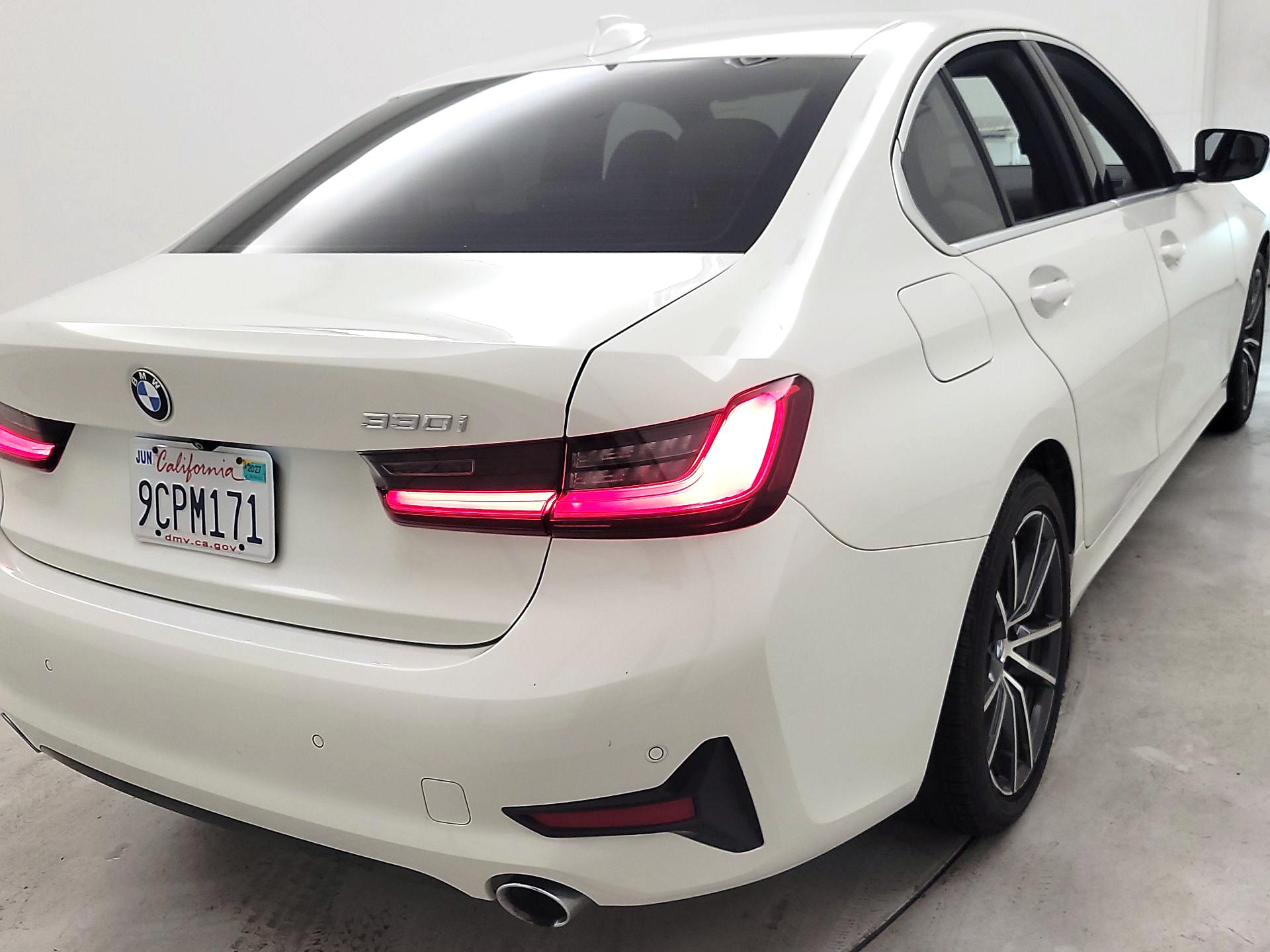 Thumbnail: 2019 BMW 3 Series - 5