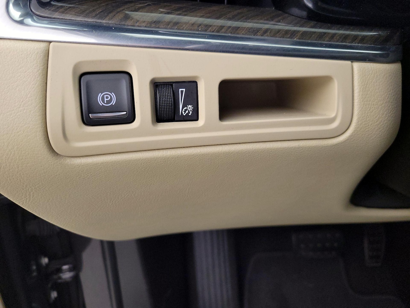 2019 Cadillac XT5 Base - Photo 14