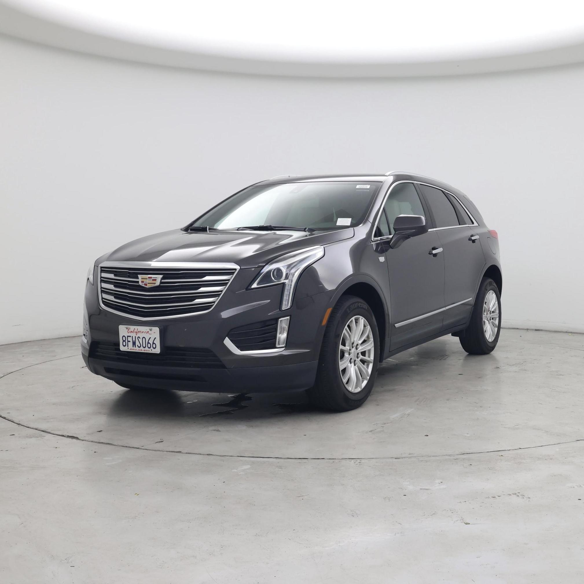Thumbnail: 2019 Cadillac XT5 - 4