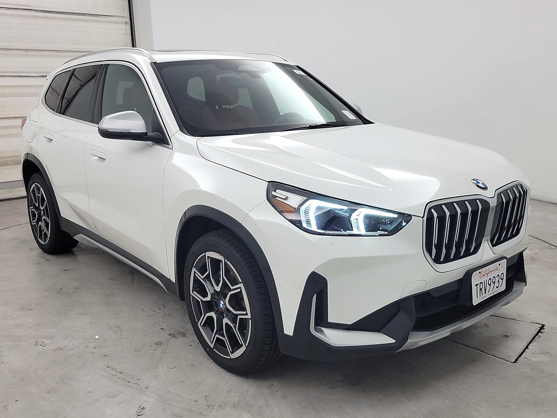 Thumbnail: 2023 BMW X1 - 1