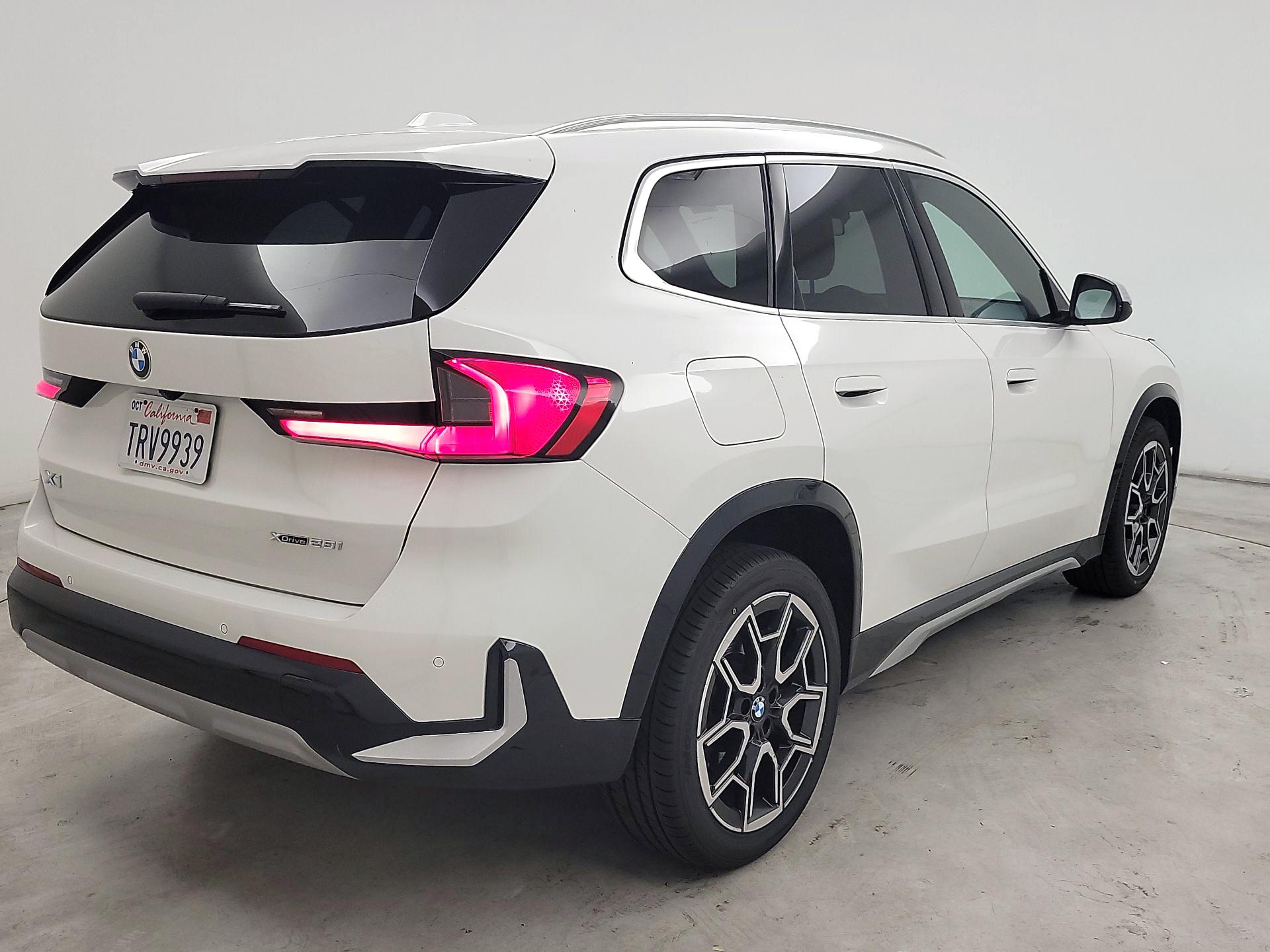 Thumbnail: 2023 BMW X1 - 5