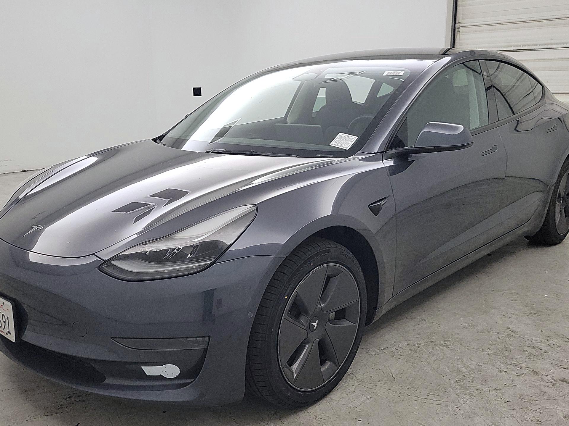 Thumbnail: 2022 Tesla Model 3 - 3