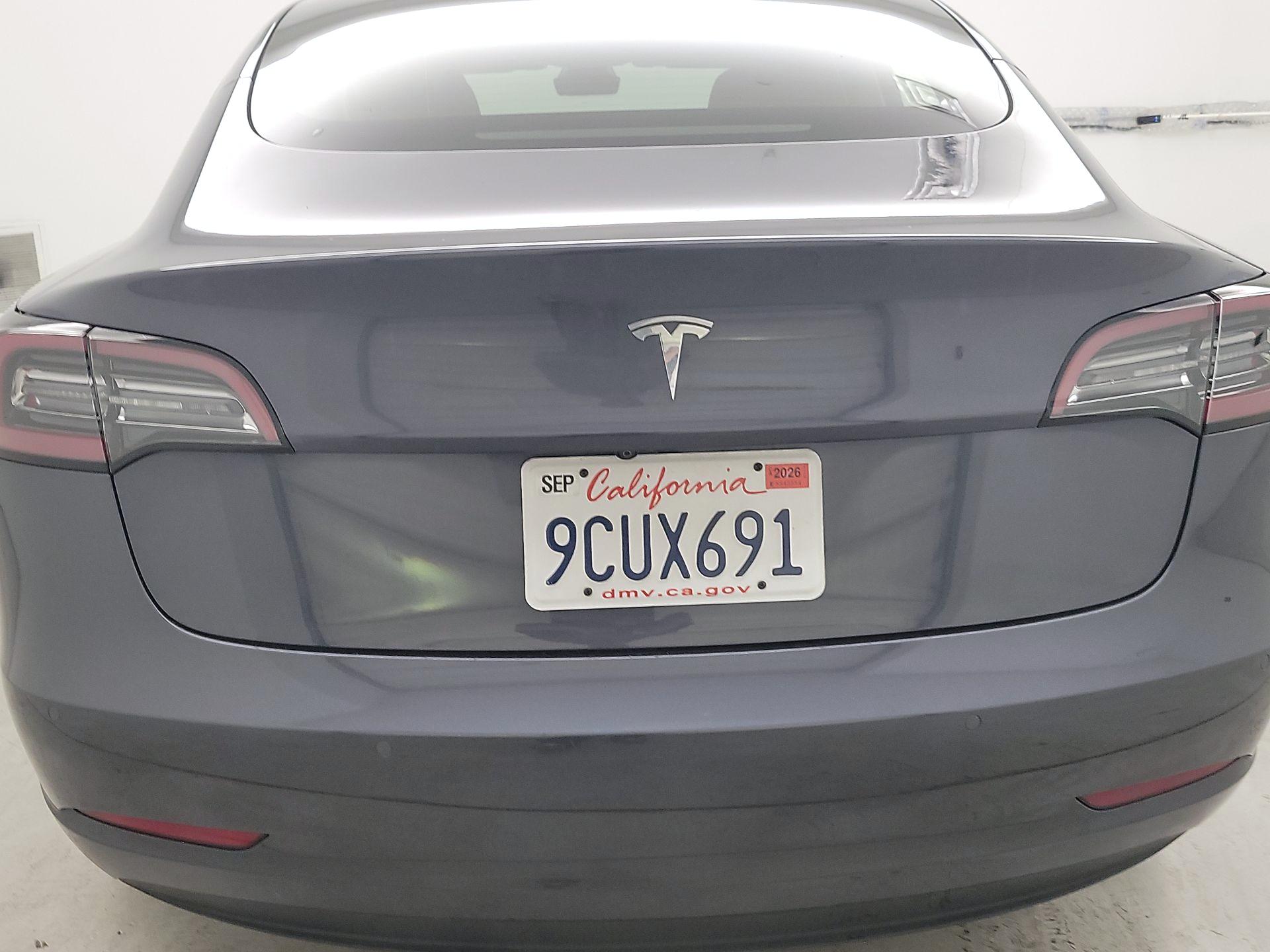 Thumbnail: 2022 Tesla Model 3 - 6