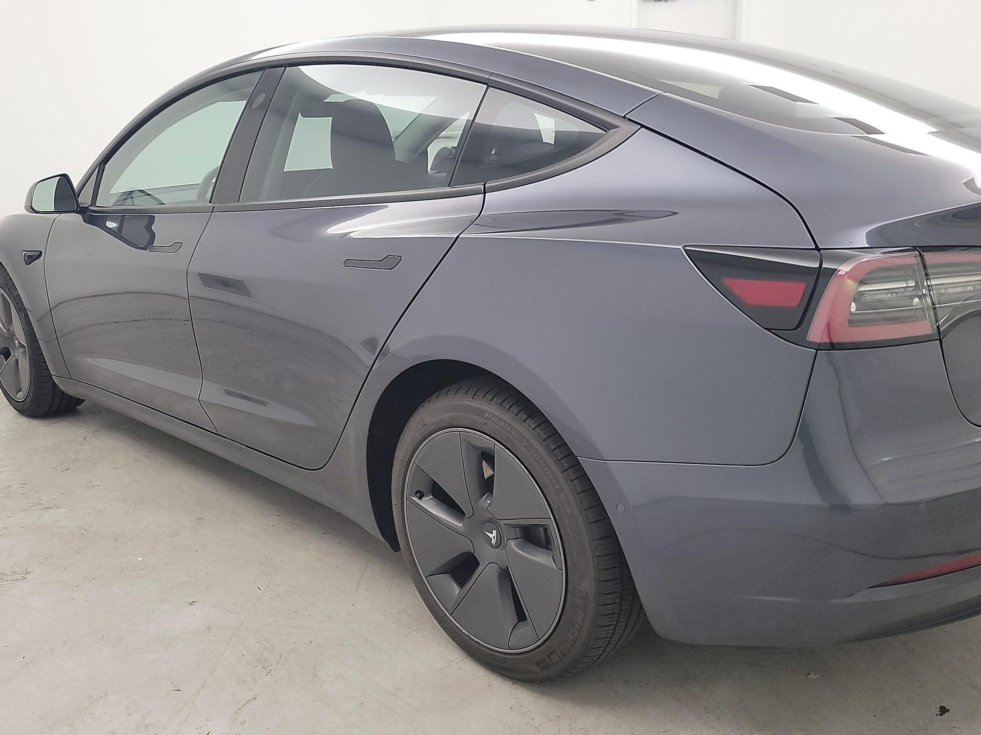 Thumbnail: 2022 Tesla Model 3 - 7