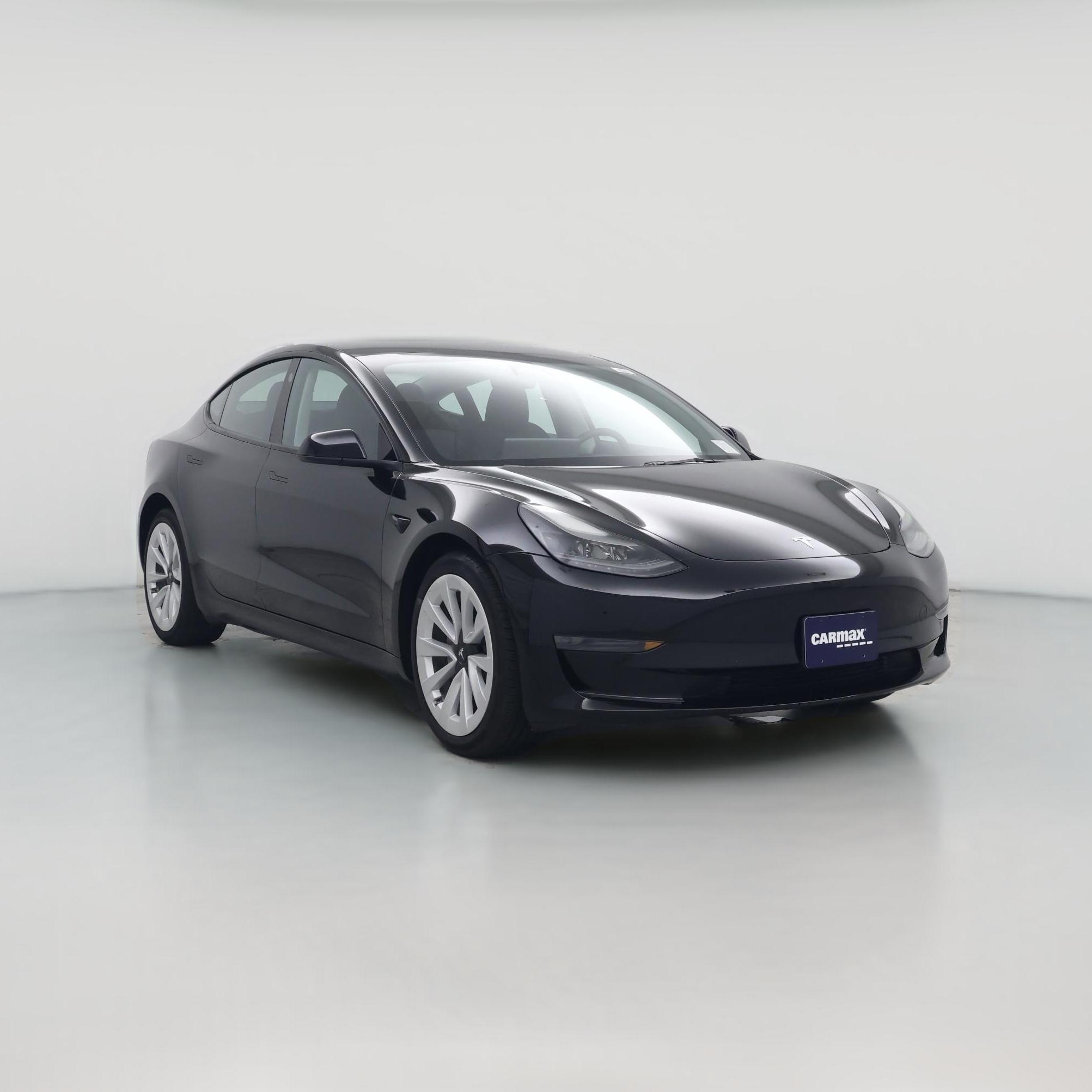 Thumbnail: 2023 Tesla Model 3 - 1