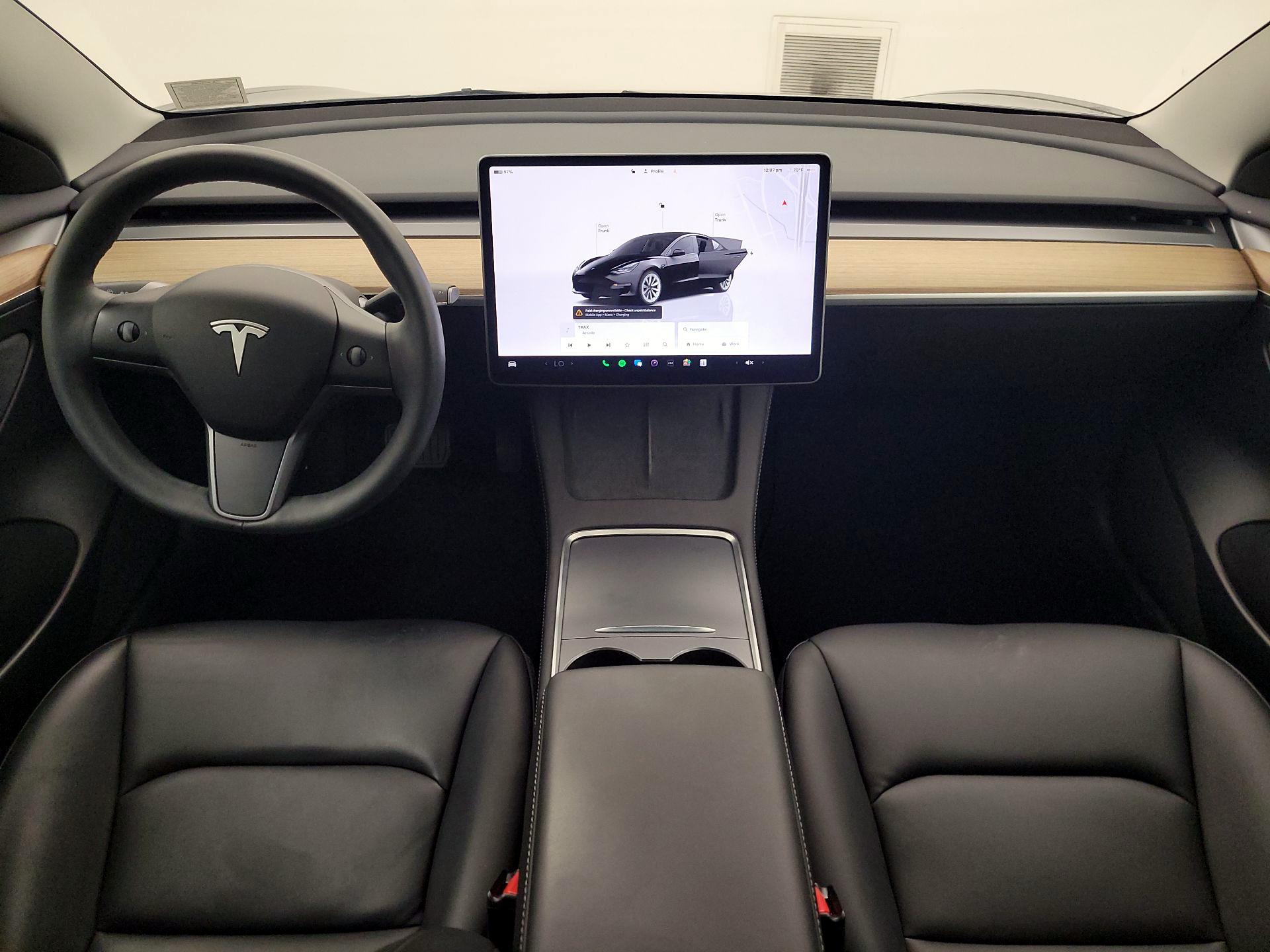 Thumbnail: 2023 Tesla Model 3 - 9