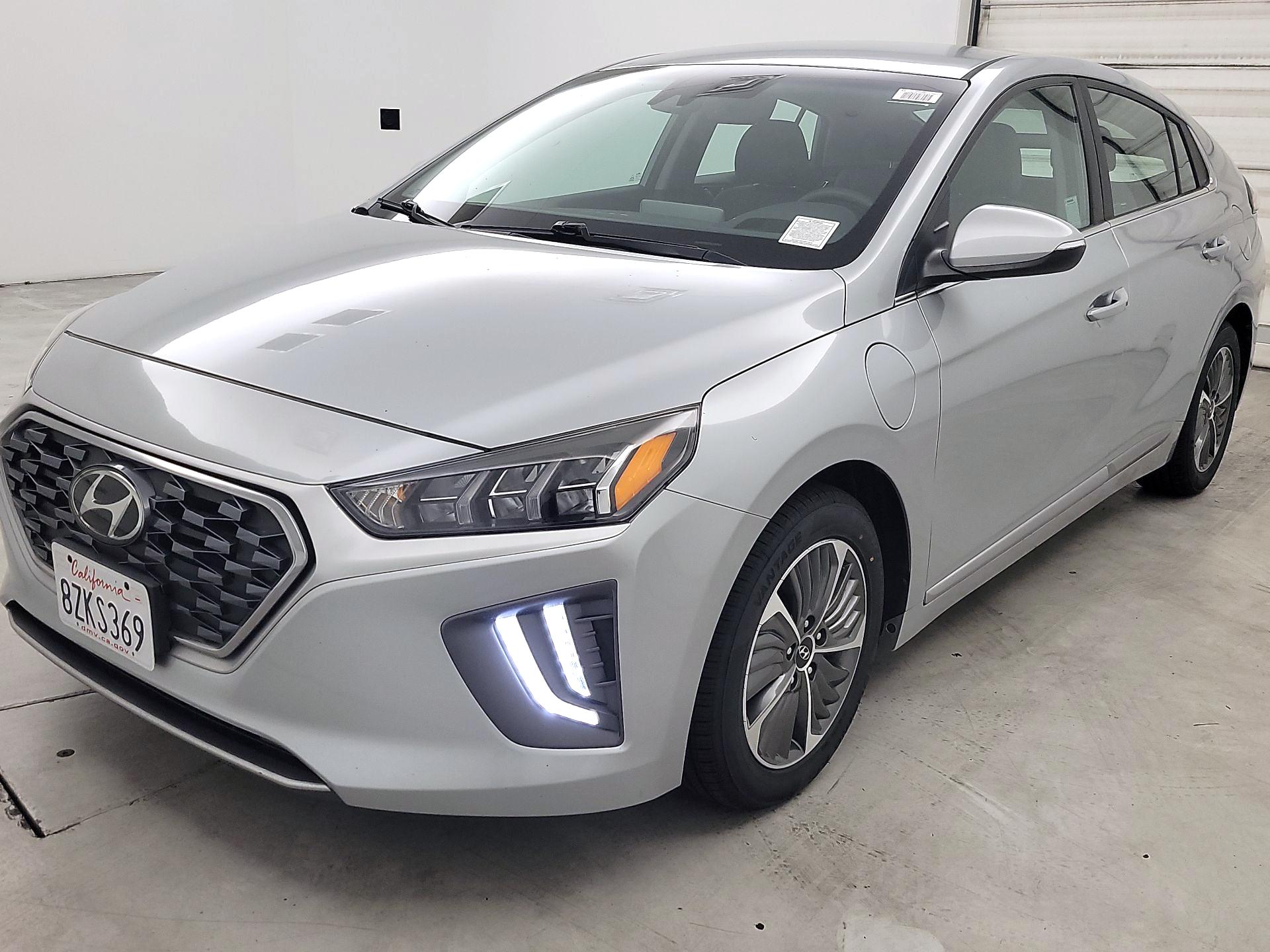 Thumbnail: 2022 Hyundai Ioniq - 3
