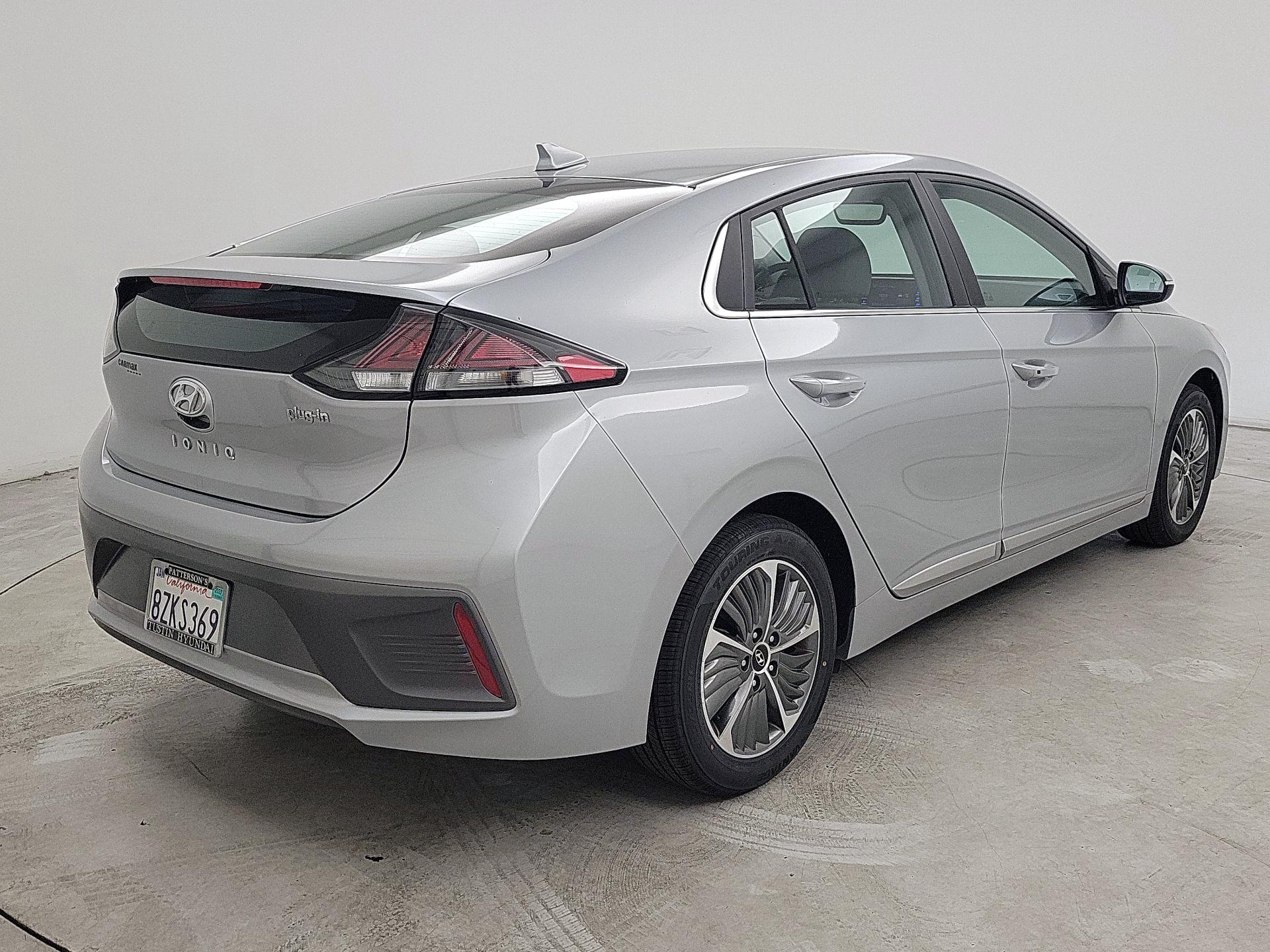 Thumbnail: 2022 Hyundai Ioniq - 5
