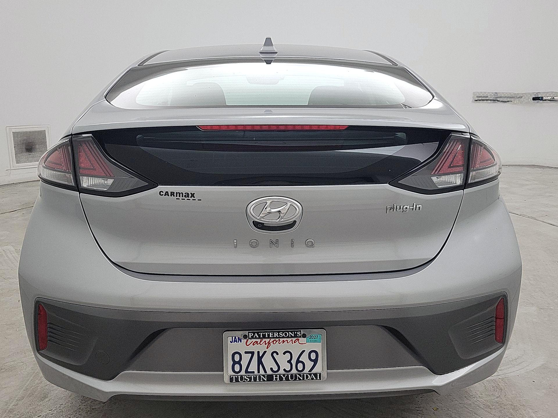 Thumbnail: 2022 Hyundai Ioniq - 6