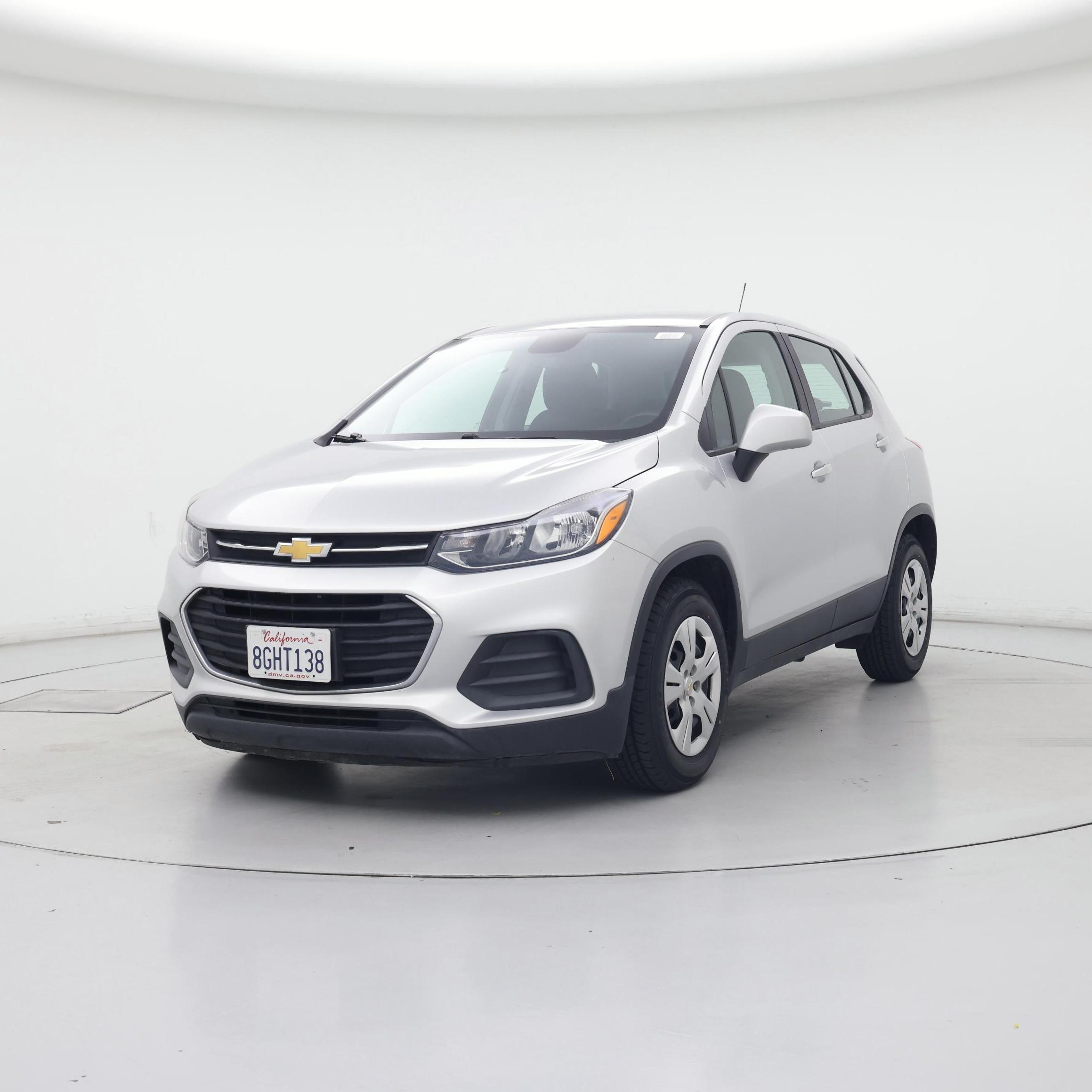 Thumbnail: 2018 Chevrolet Trax - 4