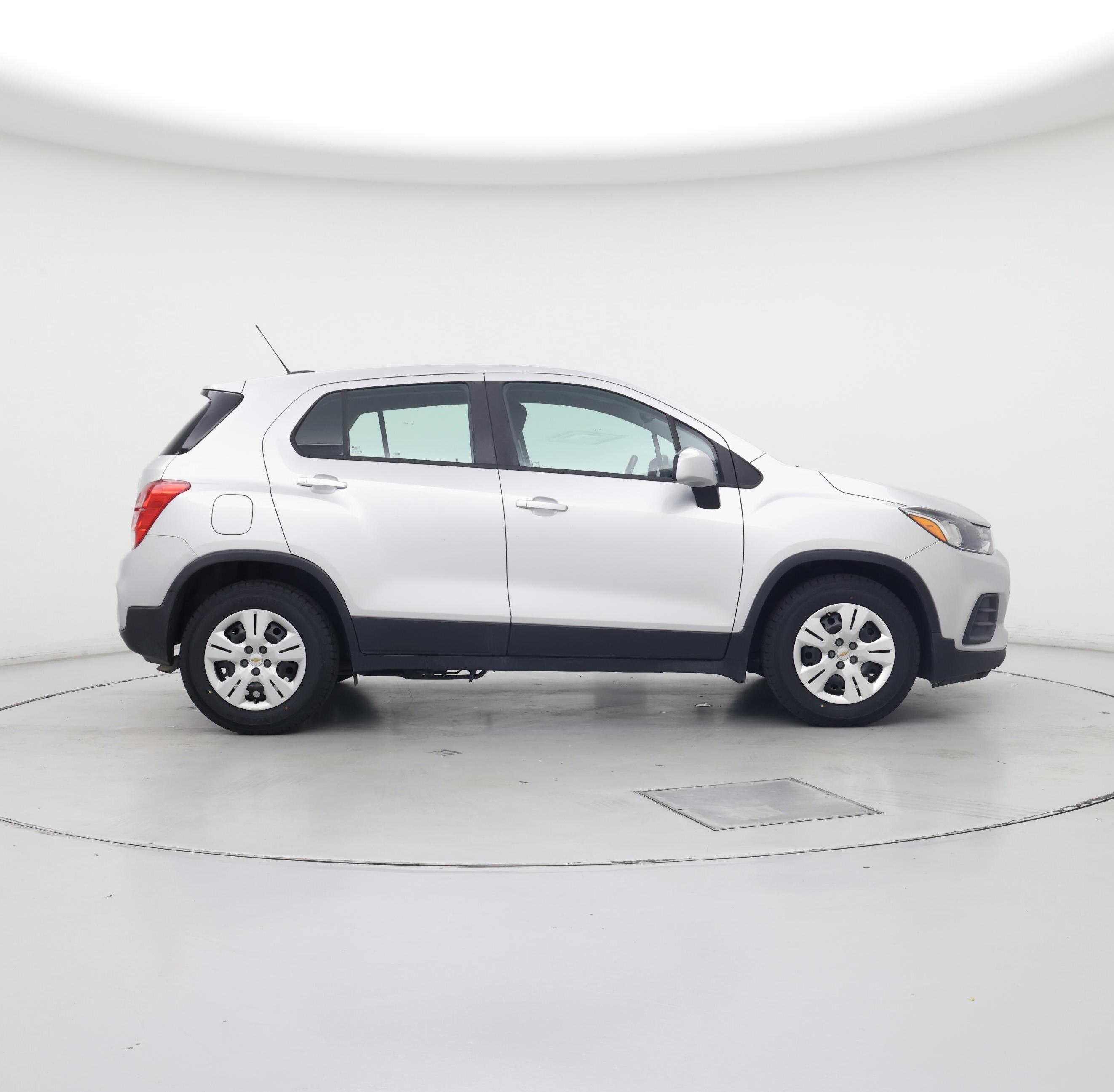 Thumbnail: 2018 Chevrolet Trax - 7