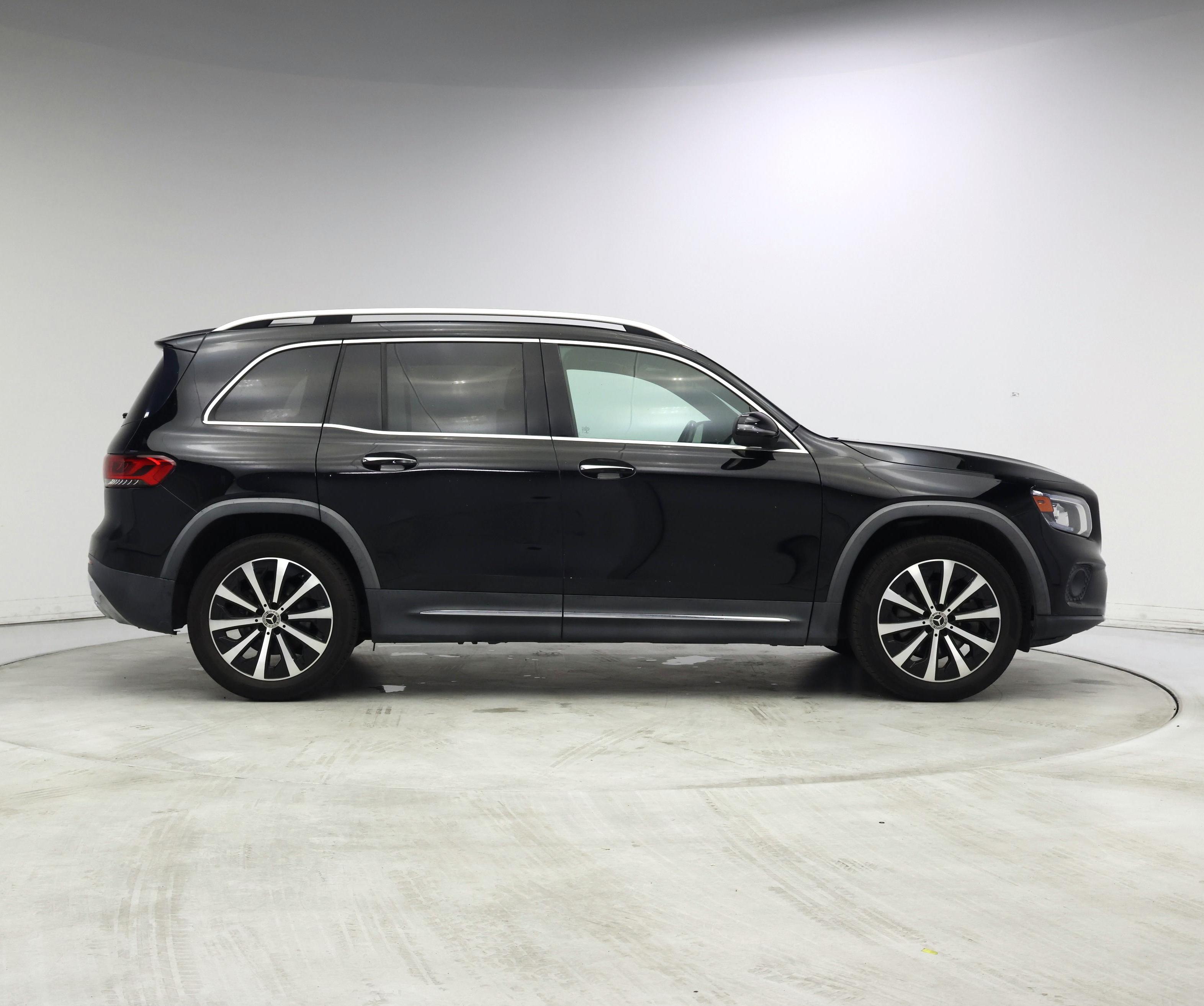 Thumbnail: 2021 Mercedes-Benz GLB - 7