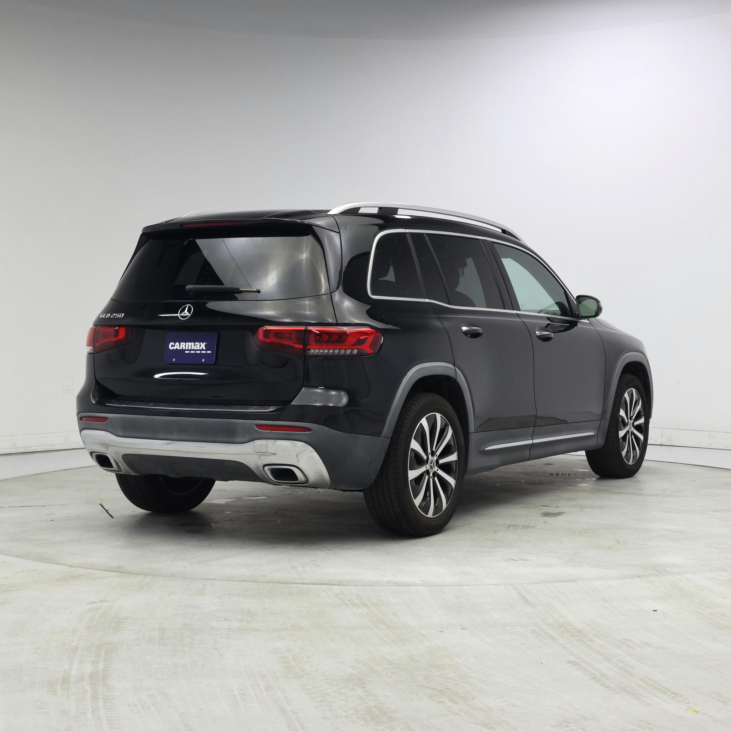 Thumbnail: 2021 Mercedes-Benz GLB - 8