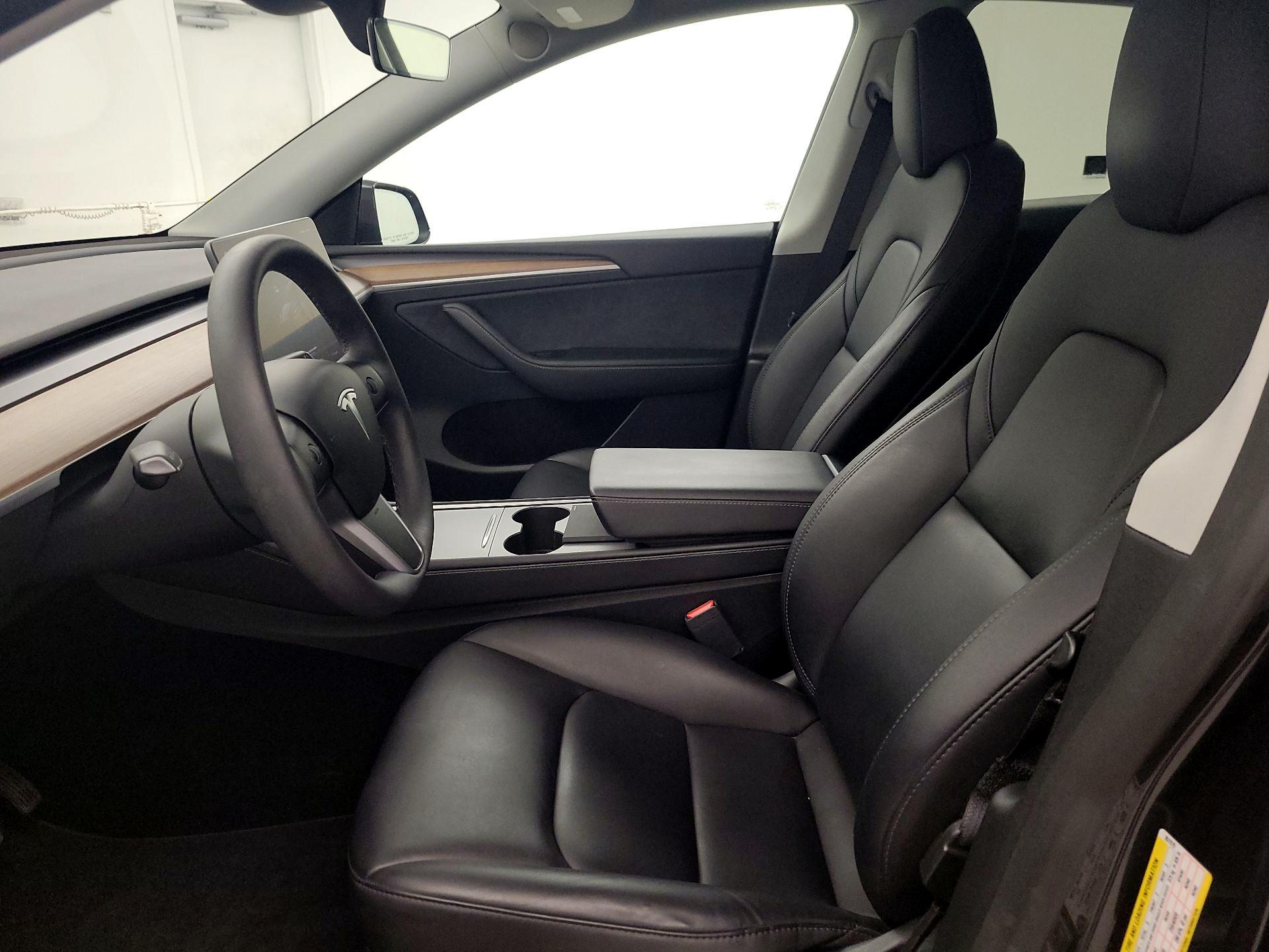 Thumbnail: 2024 Tesla Model Y - 9