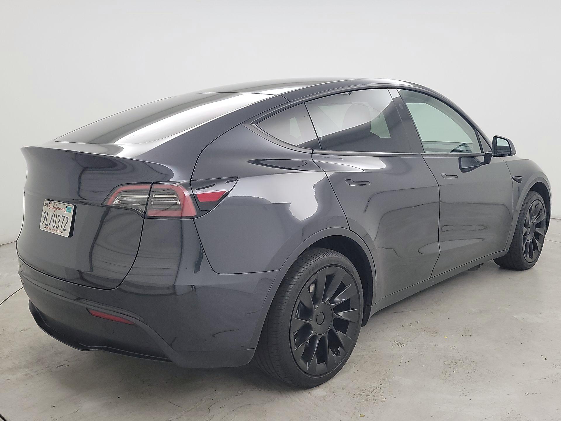 Thumbnail: 2024 Tesla Model Y - 5