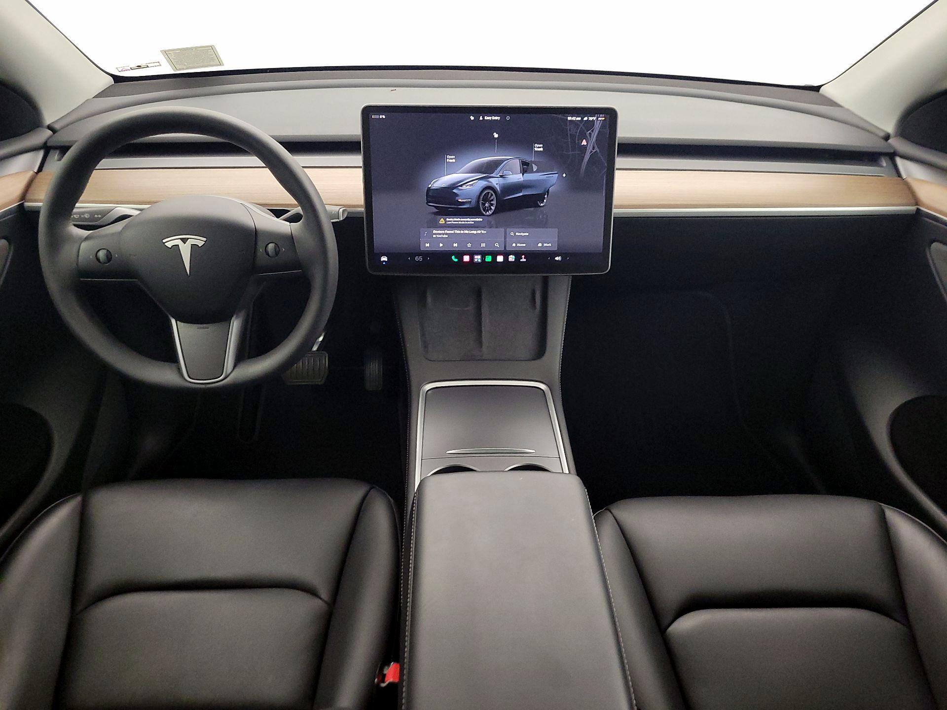 Thumbnail: 2024 Tesla Model Y - 8