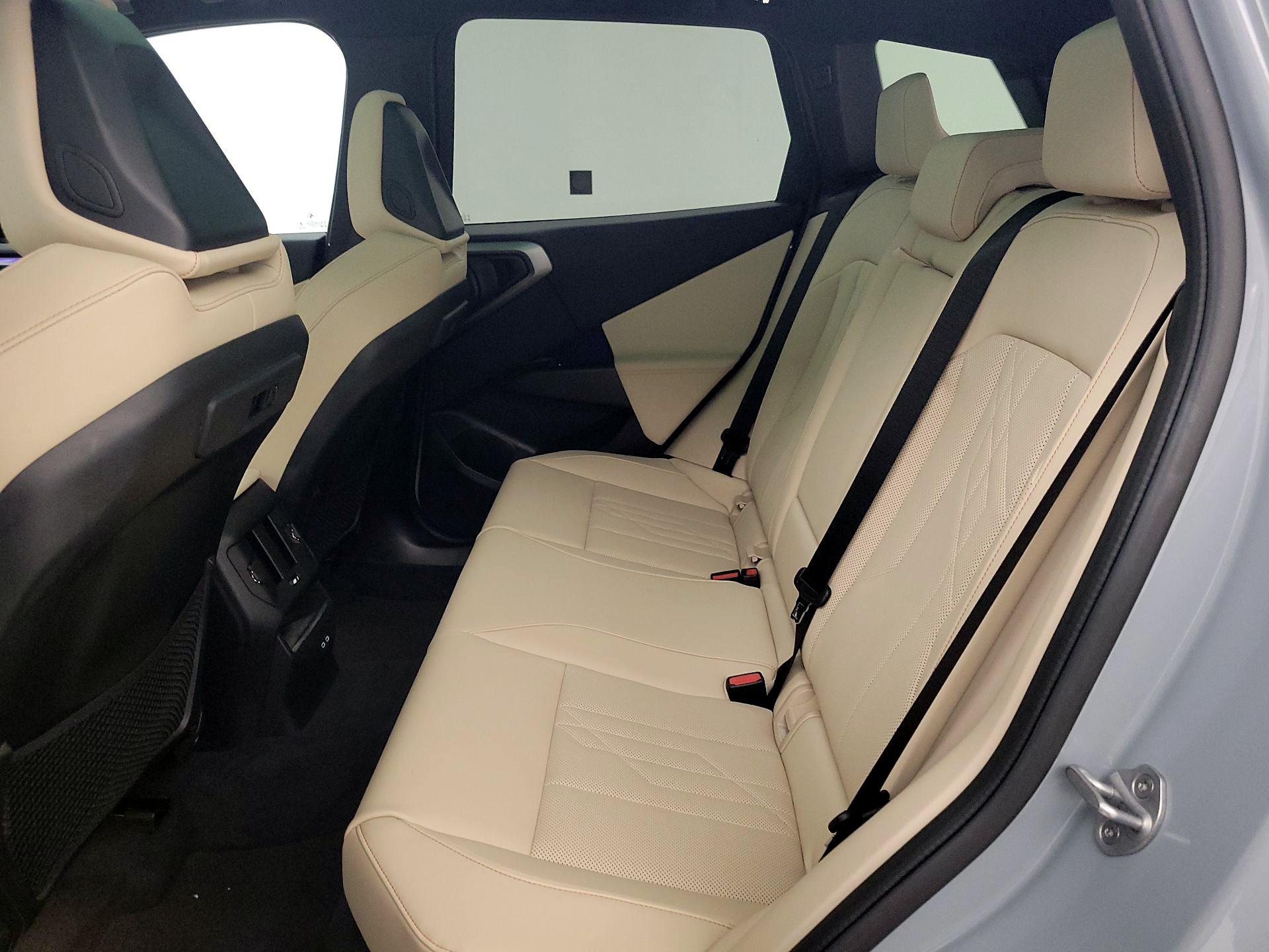 Thumbnail: 2025 BMW X3 - 17