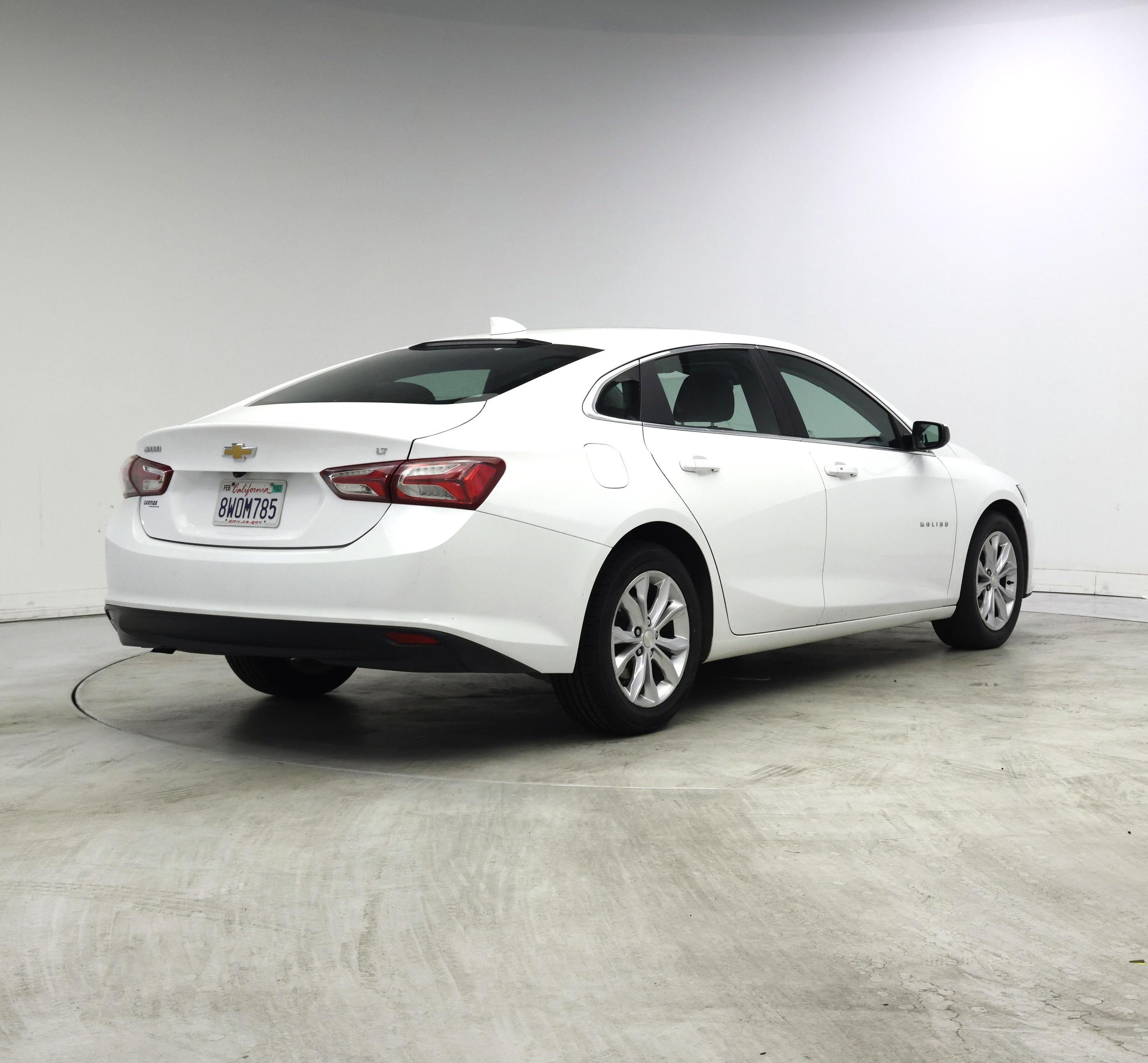 Thumbnail: 2020 Chevrolet Malibu - 8