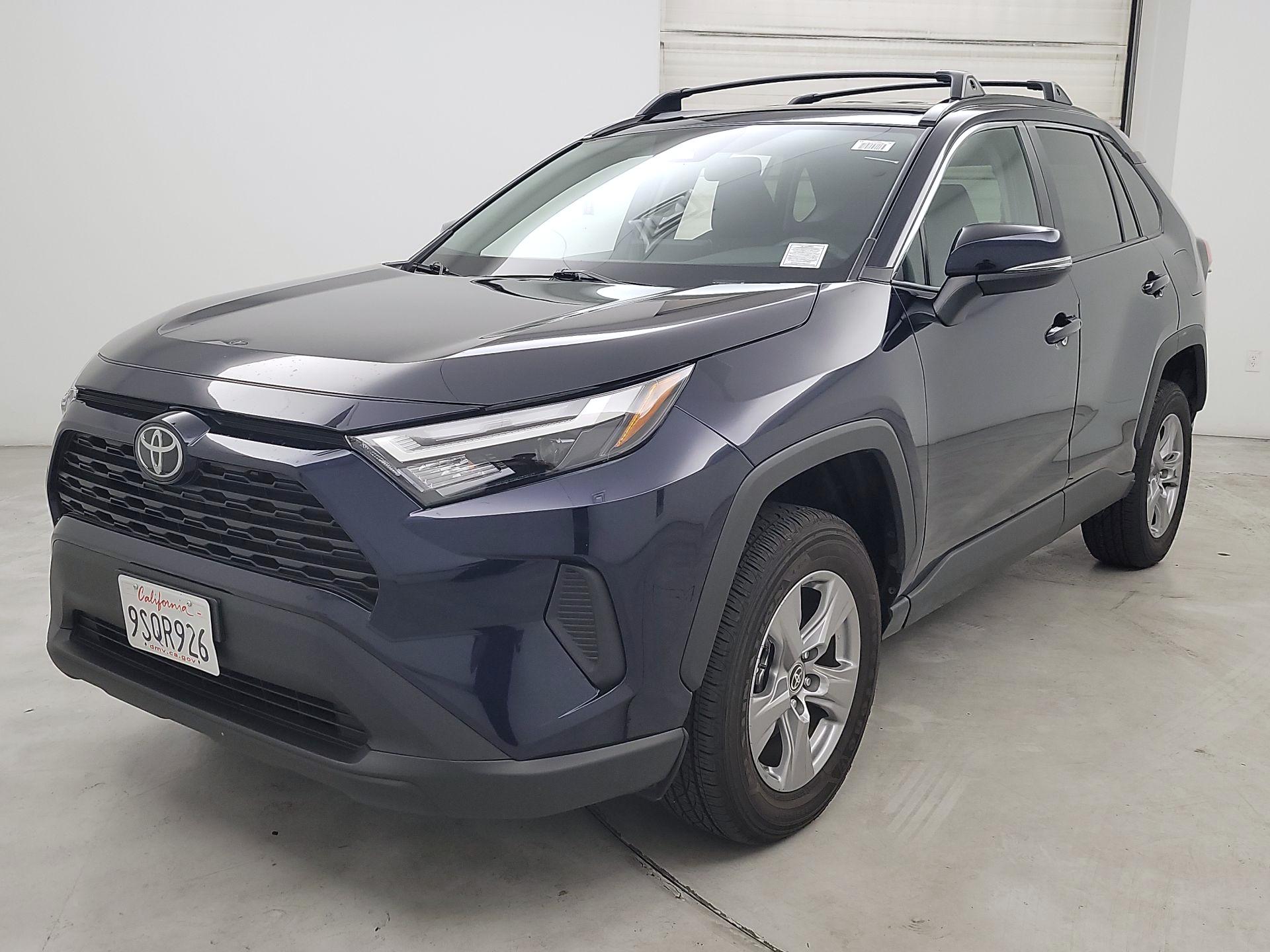 Thumbnail: 2025 Toyota RAV4 - 3