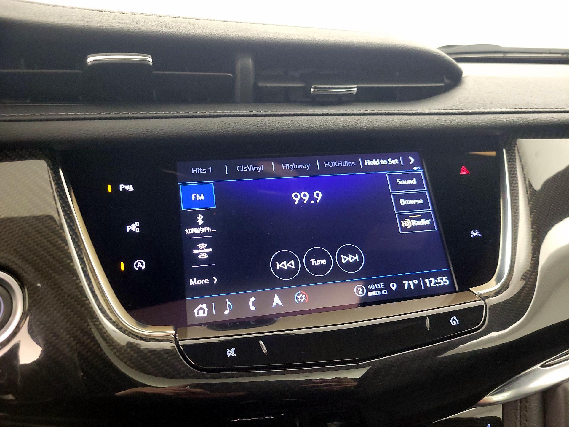 Thumbnail: 2024 Cadillac XT6 - 14
