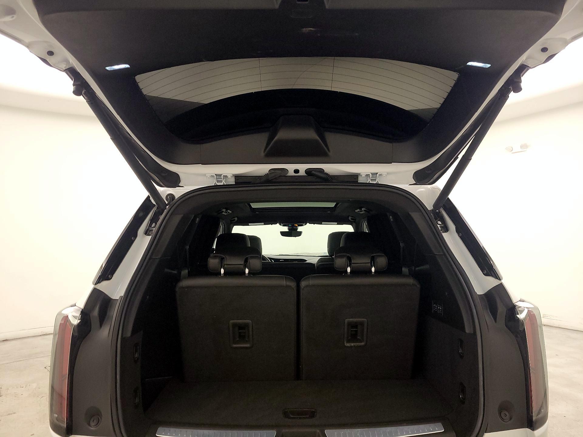 Thumbnail: 2024 Cadillac XT6 - 20