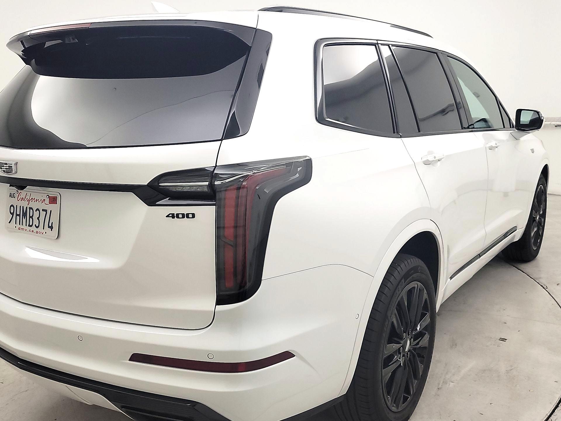 Thumbnail: 2024 Cadillac XT6 - 5