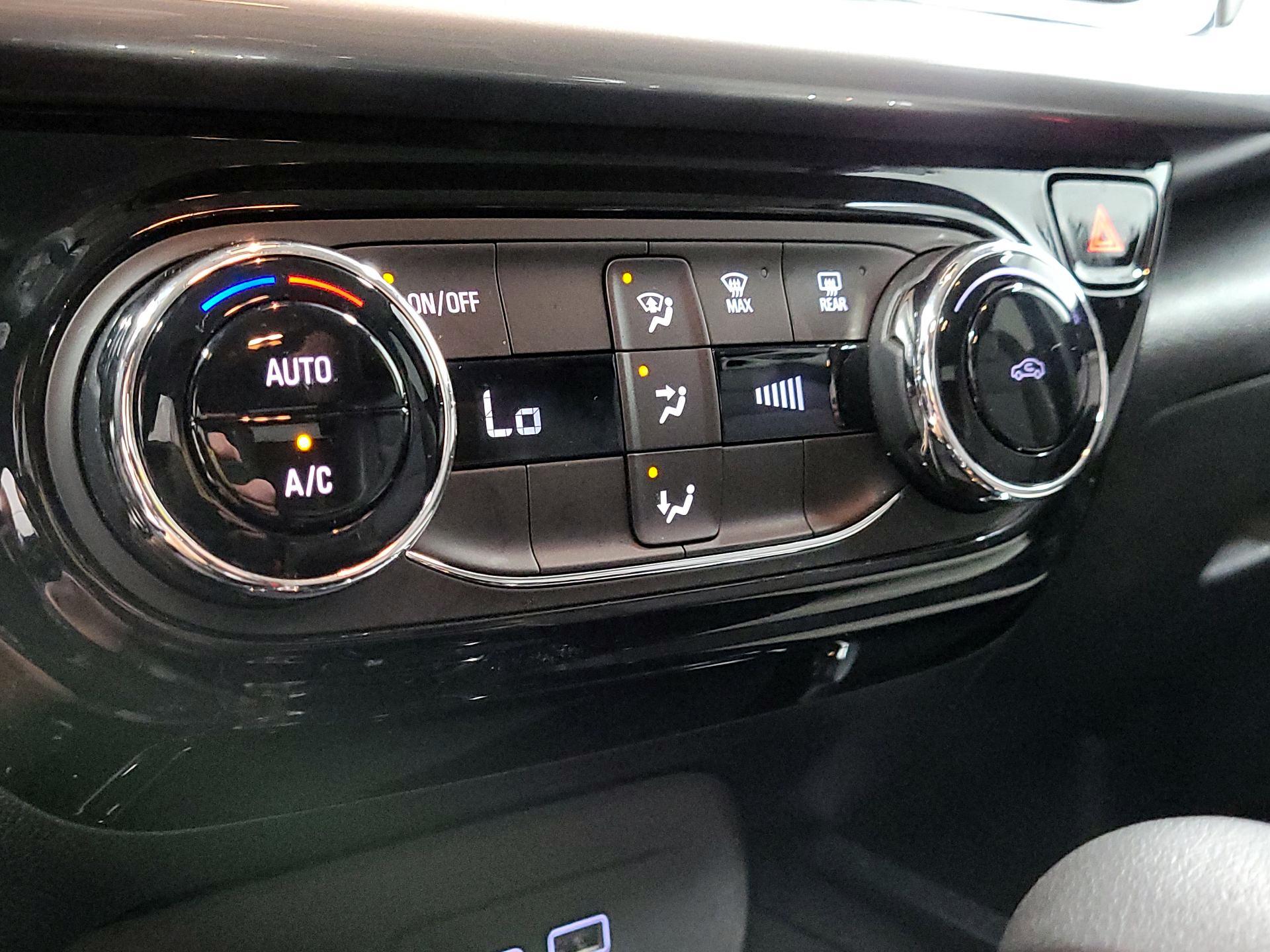 Thumbnail: 2025 Chevrolet Trax - 16