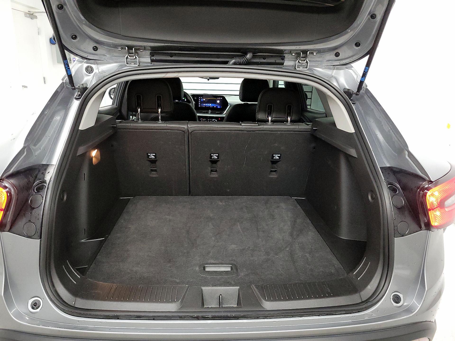 Thumbnail: 2025 Chevrolet Trax - 20