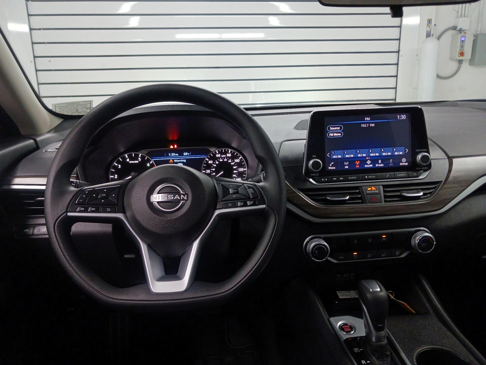 Thumbnail: 2025 Nissan Altima - 10