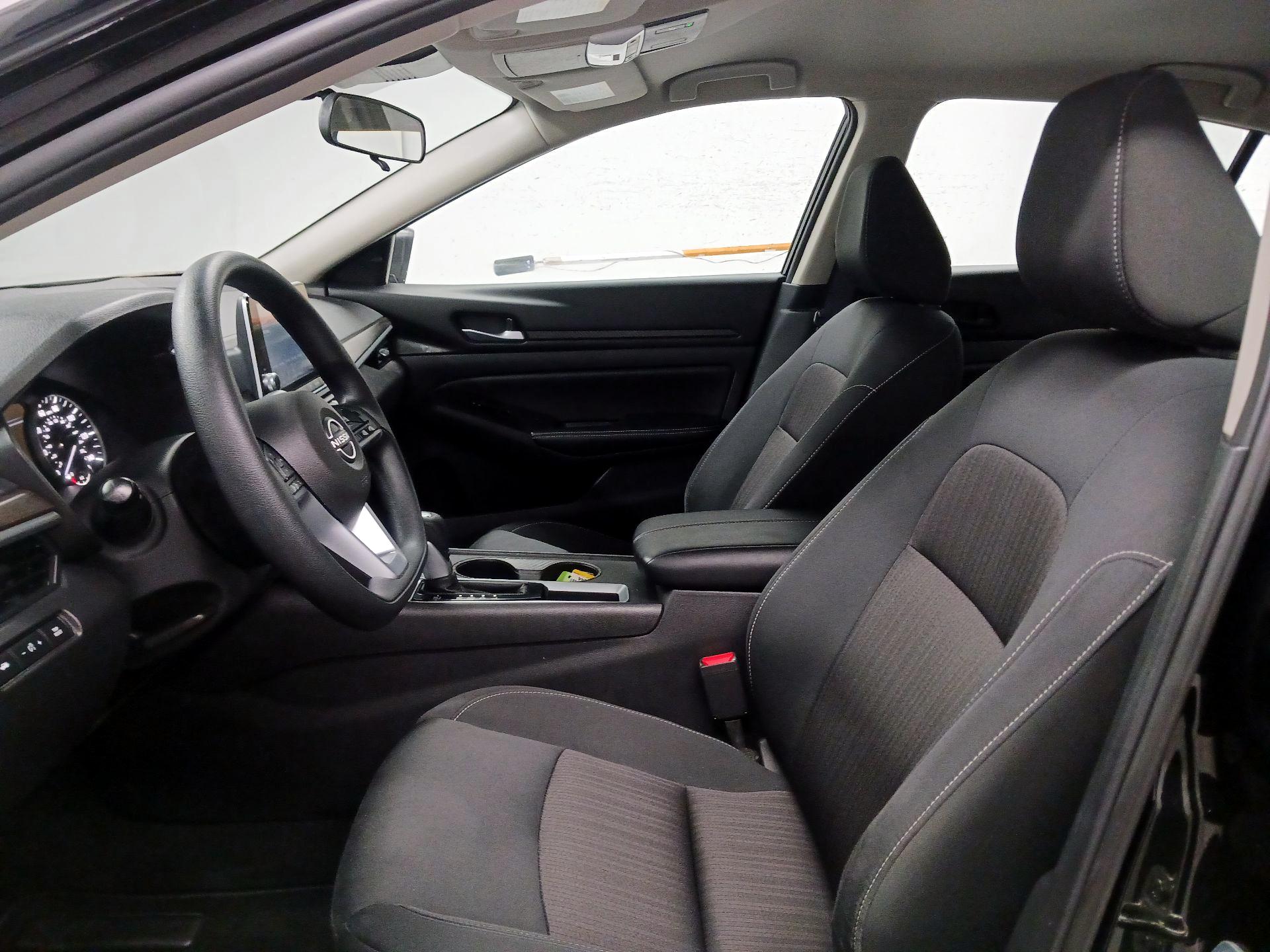 Thumbnail: 2025 Nissan Altima - 11