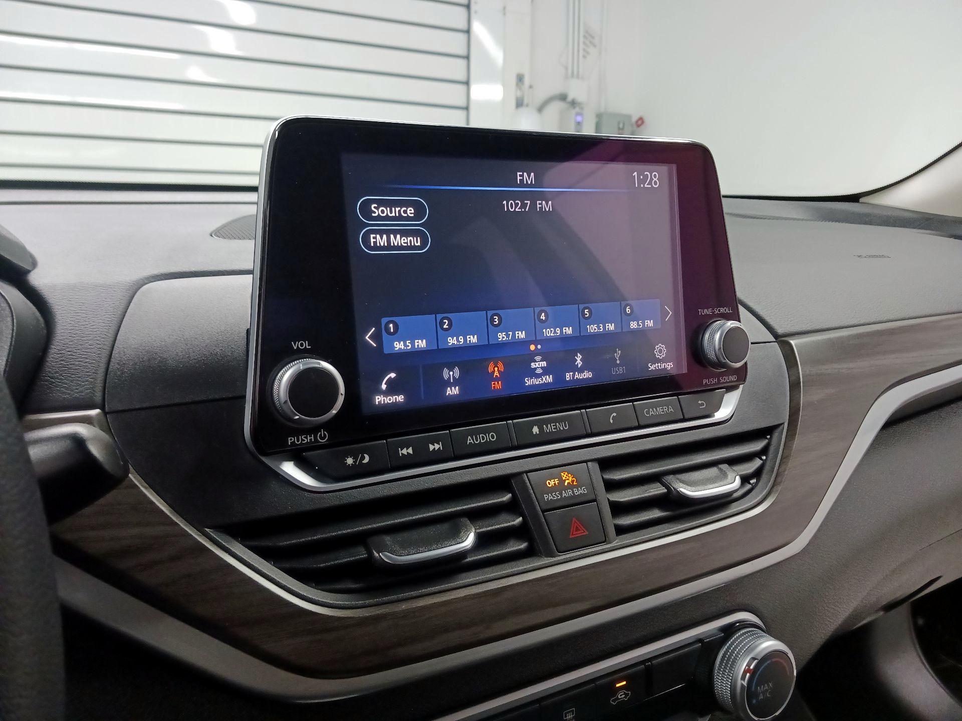 Thumbnail: 2025 Nissan Altima - 15