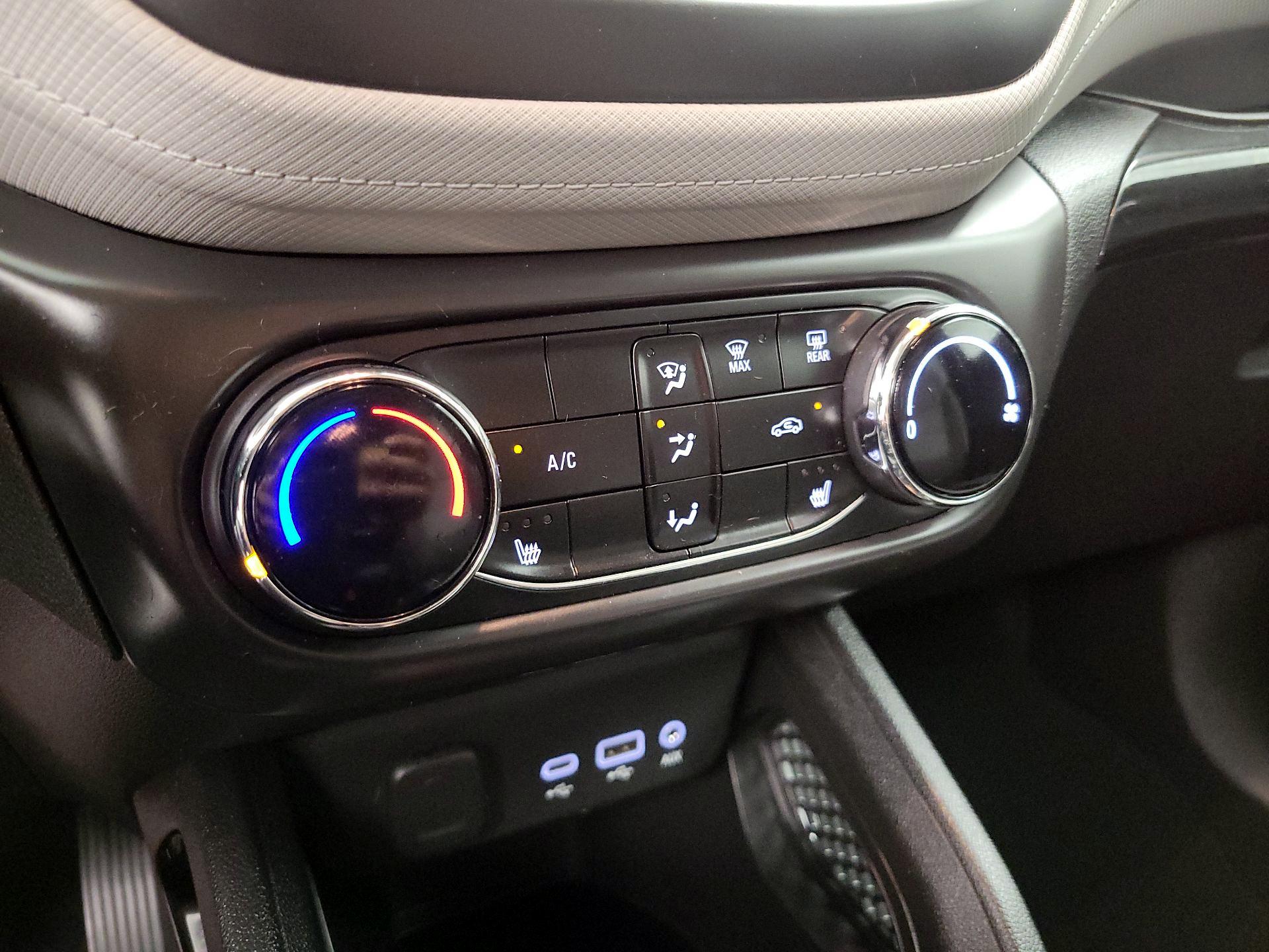 Thumbnail: 2021 Chevrolet TrailBlazer - 16