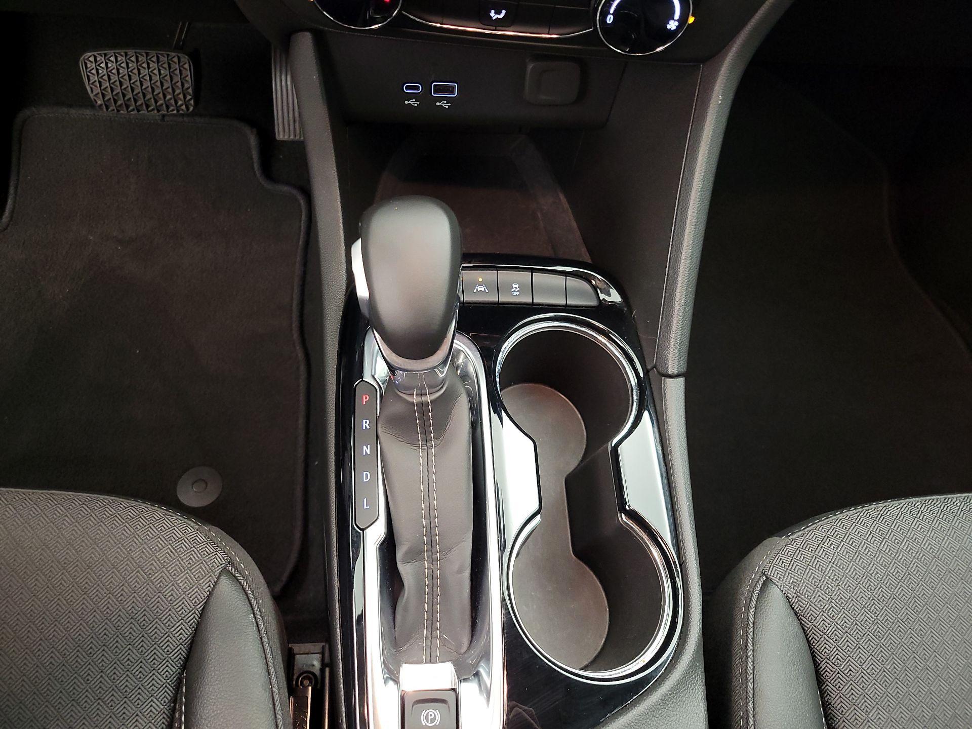 Thumbnail: 2025 Buick Encore GX - 17