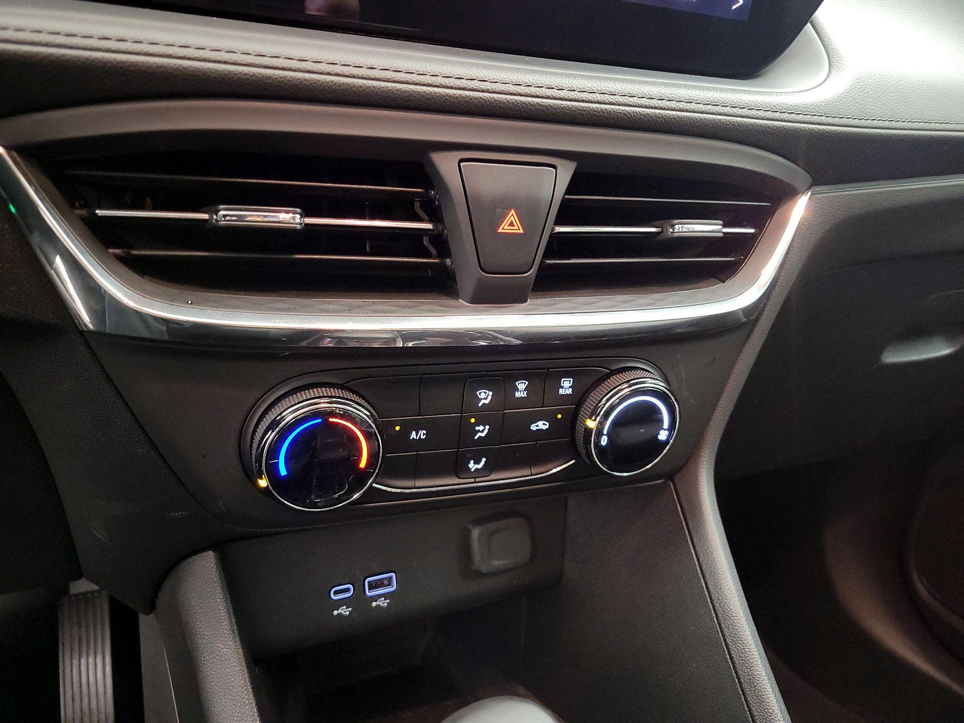 Thumbnail: 2025 Buick Encore GX - 16