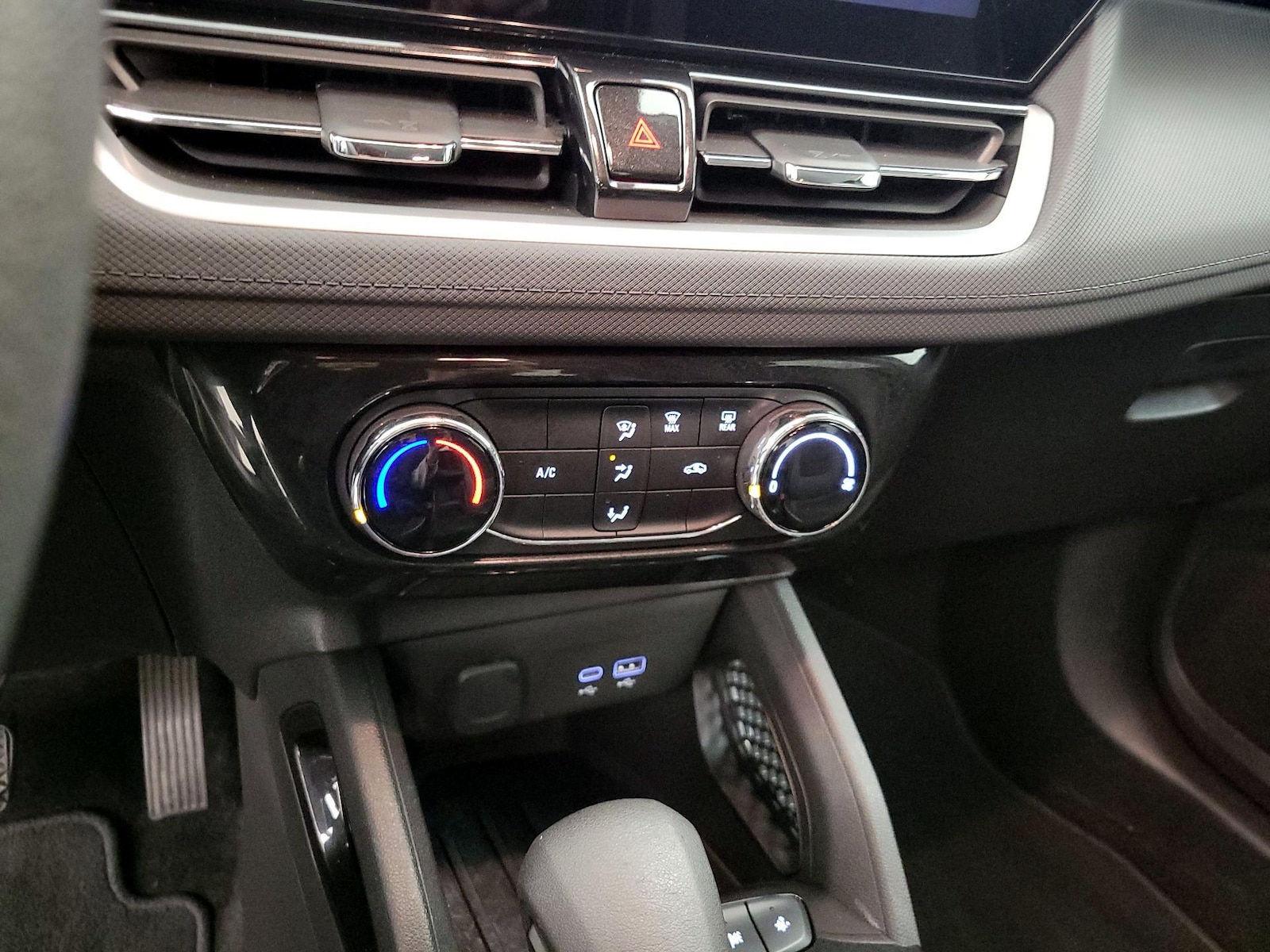 2025 Chevrolet Trailblazer LT - Photo 17